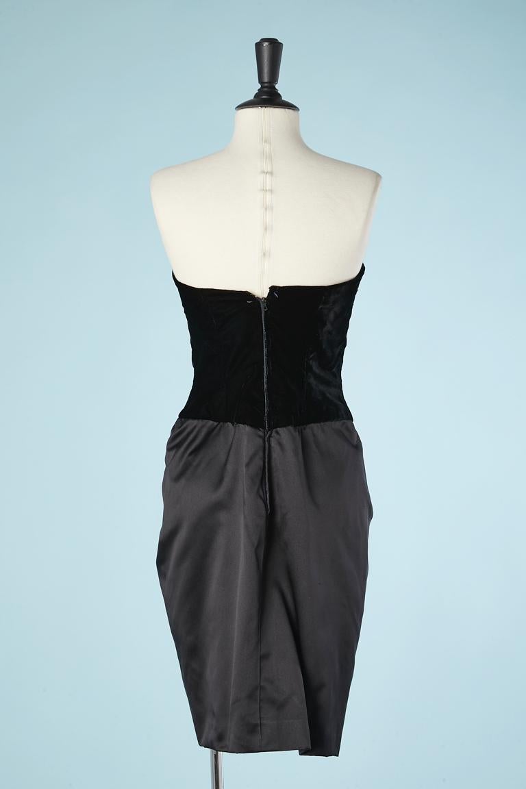 Robe de cocktail portefeuille noire avec tissu rose Vicky Tiel Couture  Pour femmes en vente