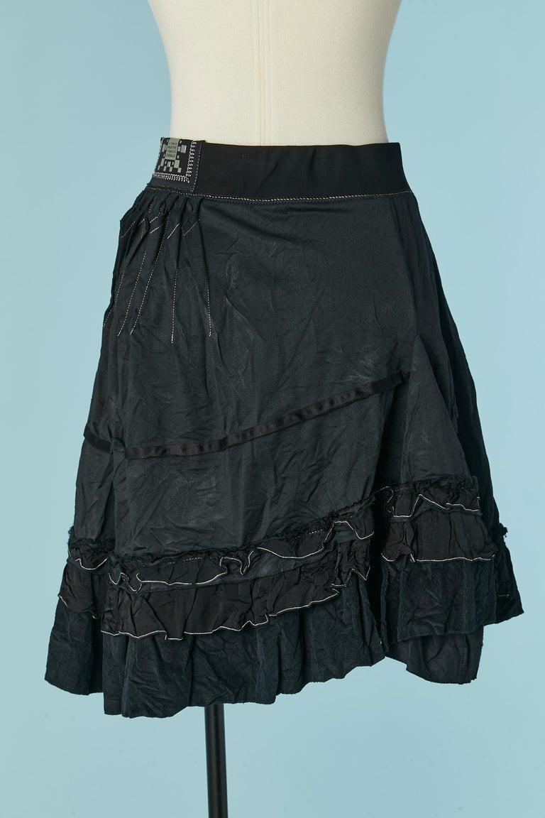 Jupe Active Noire Girbaud Avec Volants Et Zip Signature - Taille 44 FR, Occasion Très Bon état