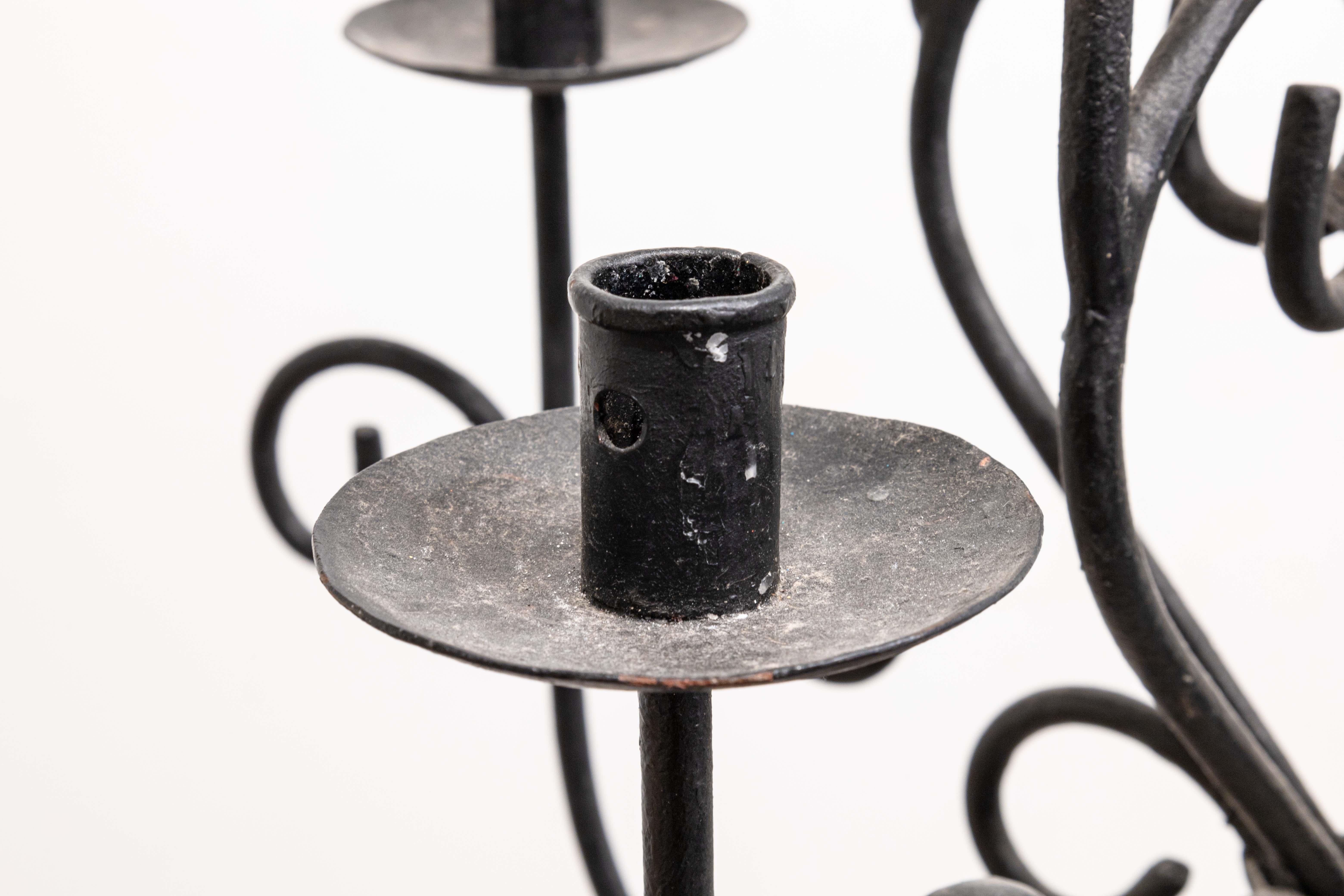 Black Wrought Iron Gothic Free Standing Candelabra In Good Condition For Sale In Keego Harbor, MI