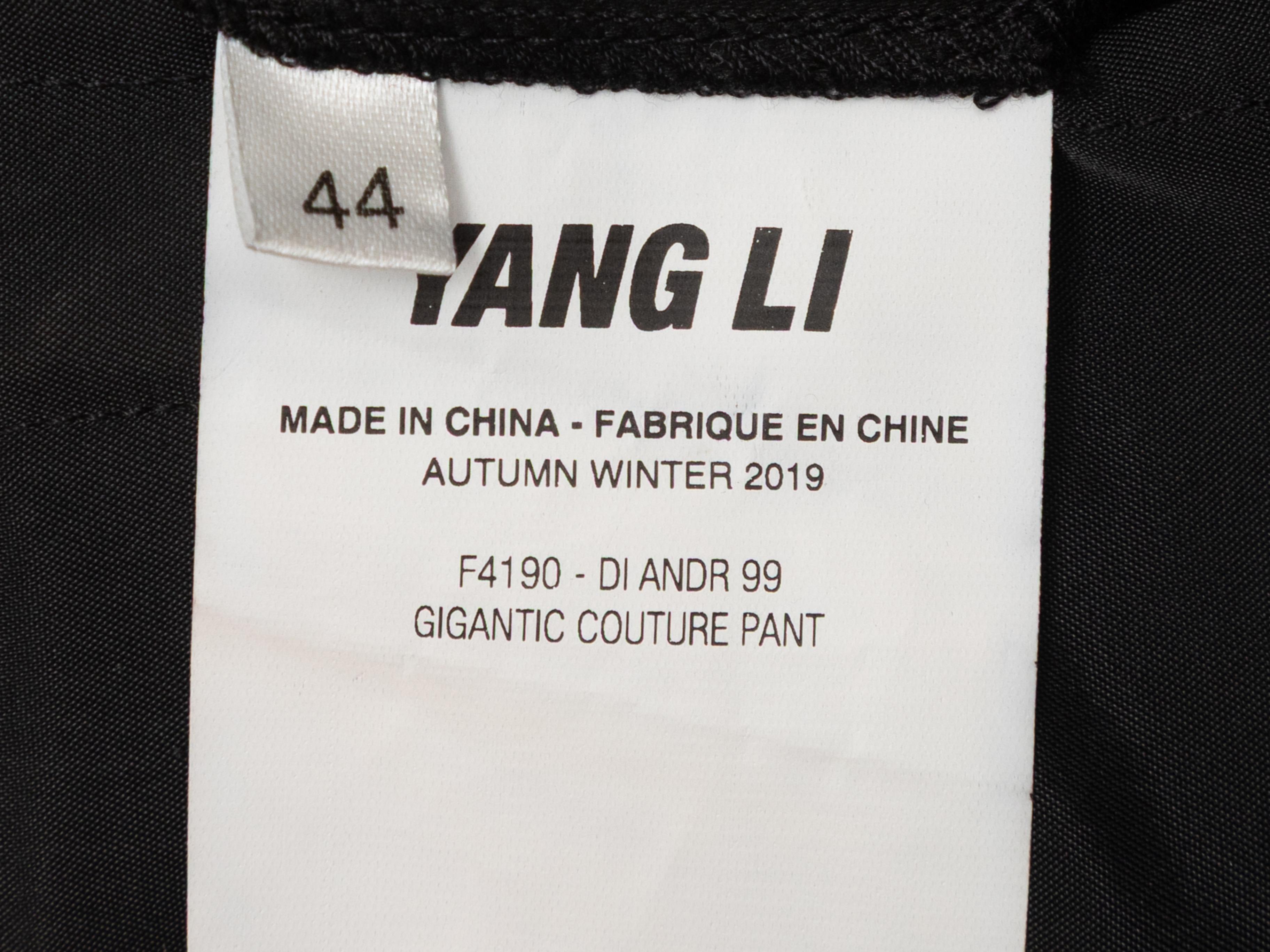 Donna Pantaloni a vita alta a pieghe in raso nero Yang Yang Li Taglia EU 44 in vendita