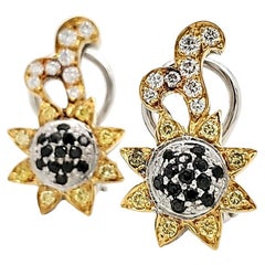 Boucles d'oreilles florales en diamant noir, jaune et blanc Ctw 0.84