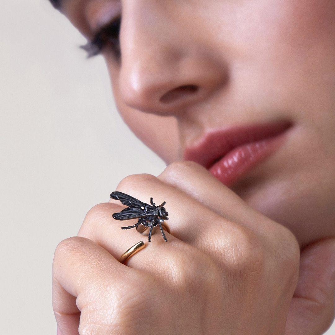 Contemporary Golden Ring with Insect, 18K Yellow and Black Gold 3