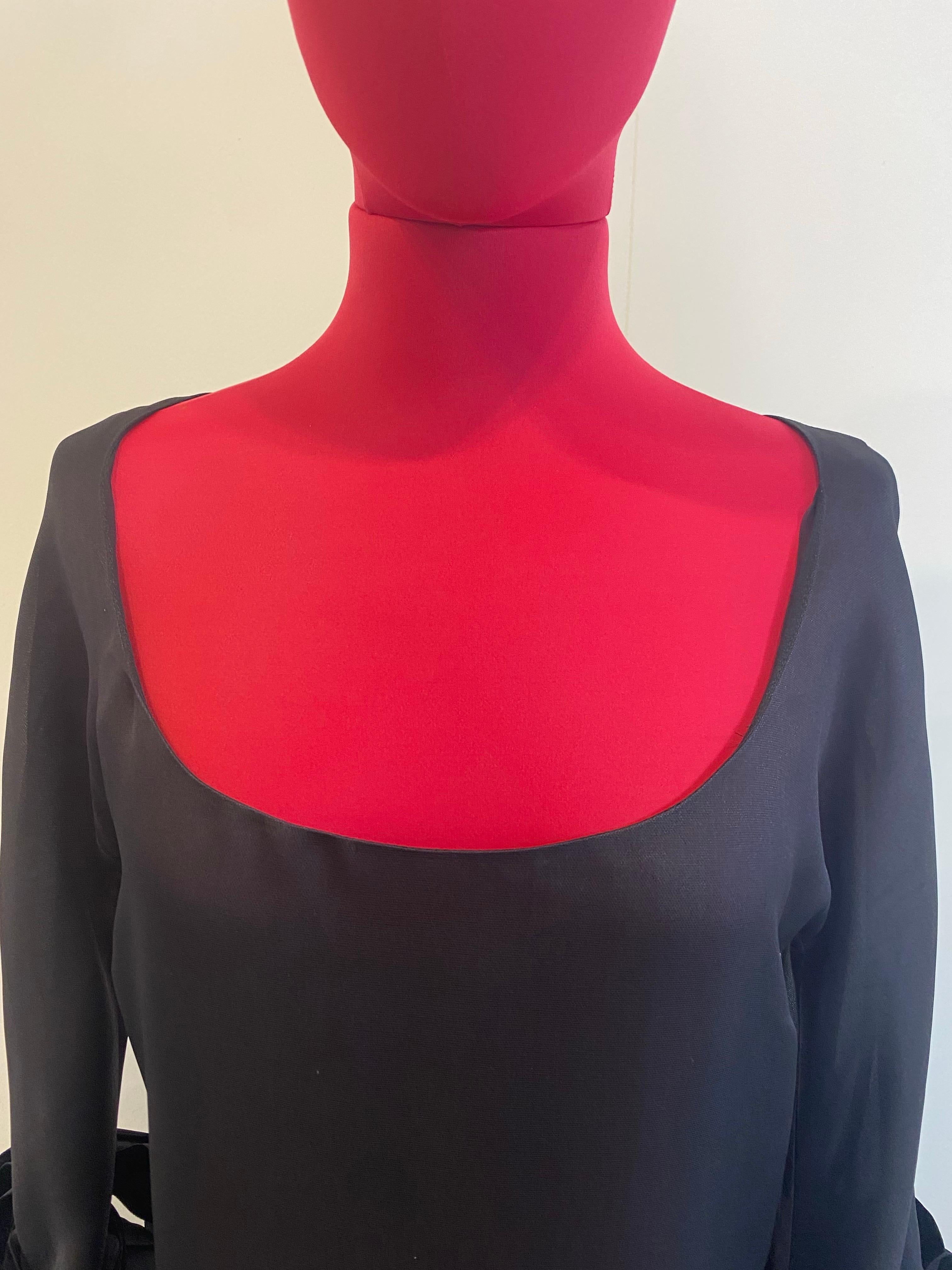 Black Yves Saint Laurent dress. (Schwarz) im Angebot