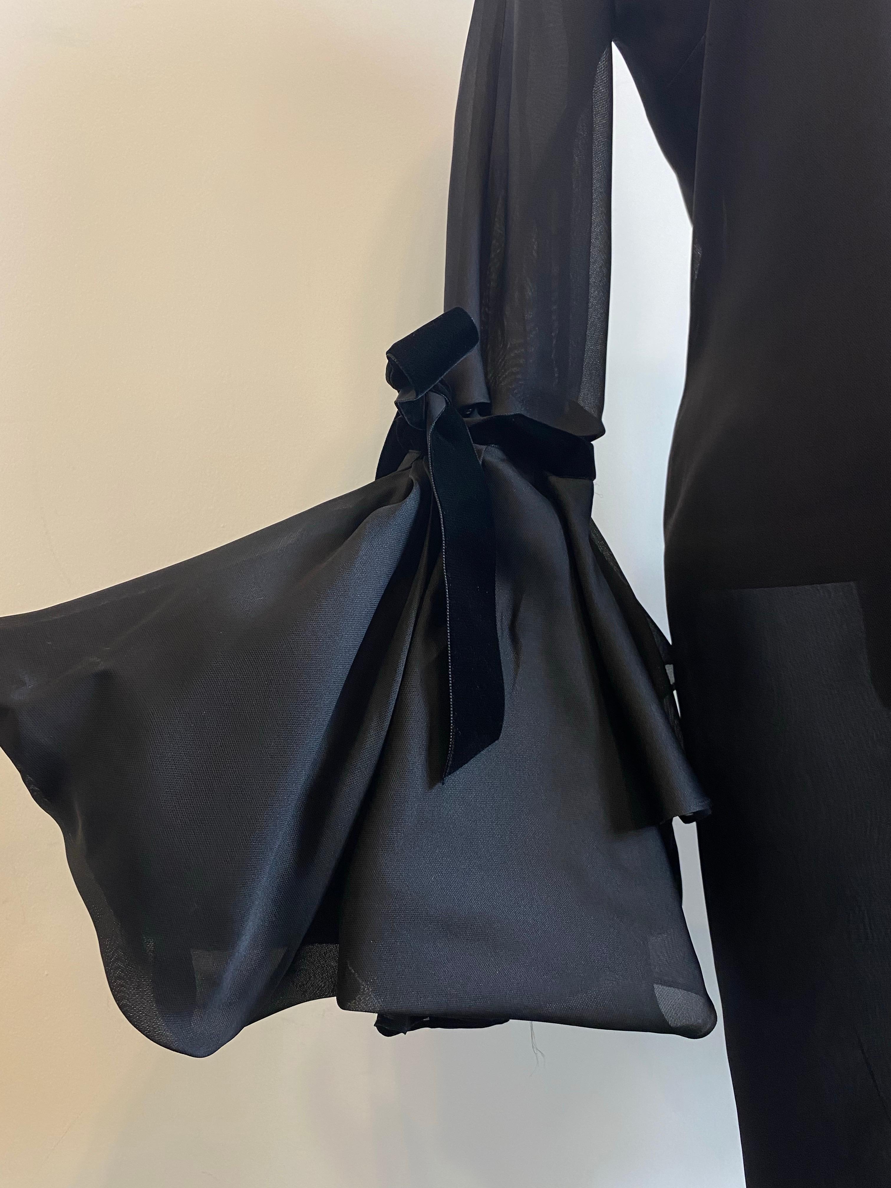 Black Yves Saint Laurent dress. im Zustand „Hervorragend“ im Angebot in Carnate, IT