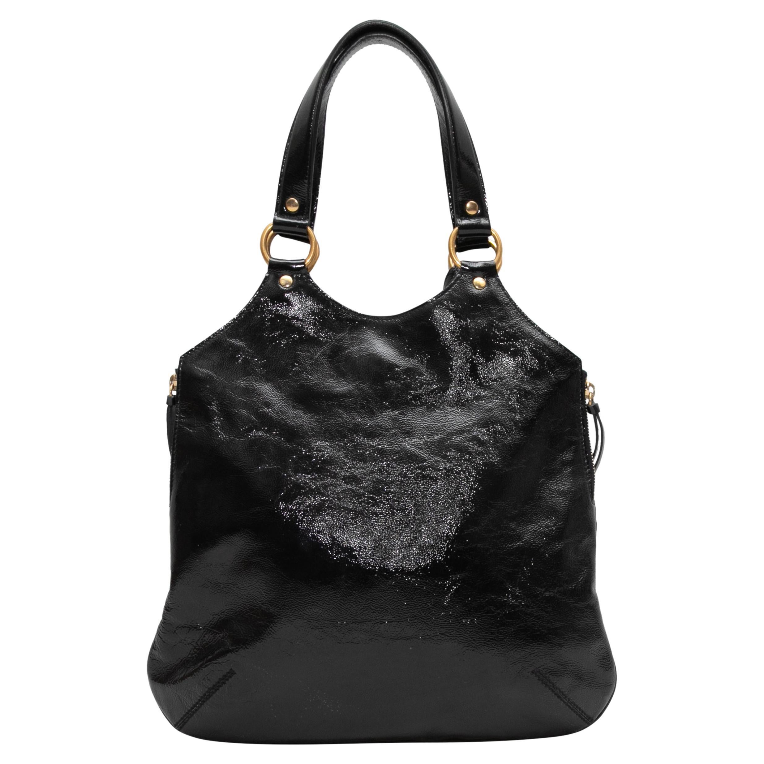 Schwarze Yves Saint Laurent Handtasche aus Lackleder in Schwarz im Angebot
