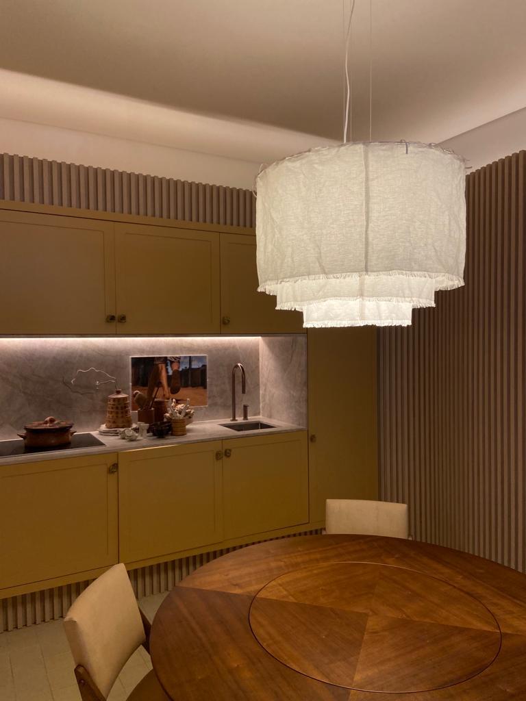 Blackberry - Brazilian contemporary minimalist prewashed linen pendant - 3 units im Angebot 2