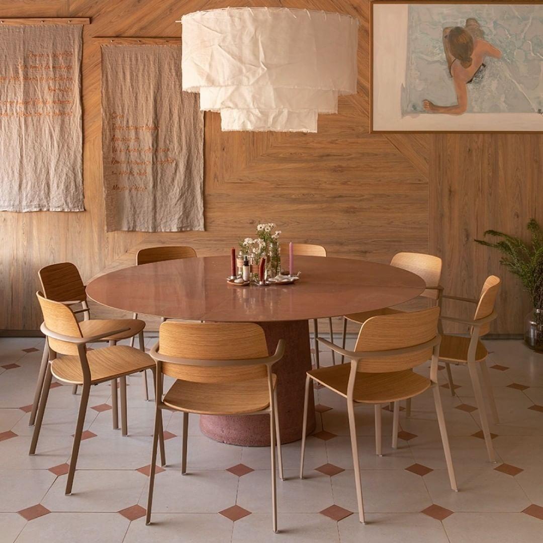 Blackberry - Brazilian contemporary minimalist prewashed linen pendant - 3 units (Moderne) im Angebot