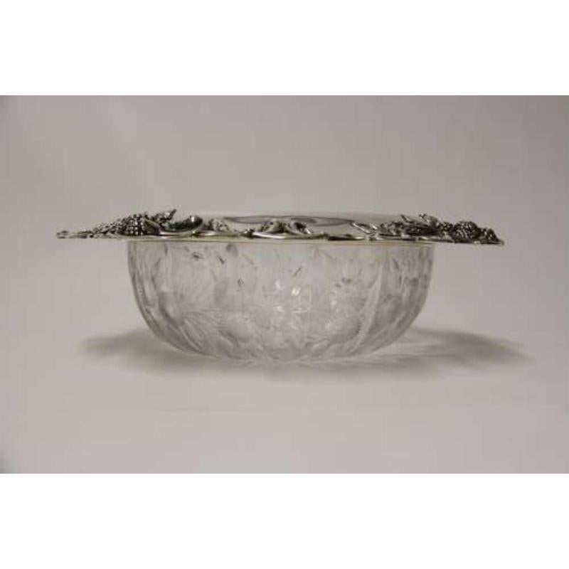 Frutero de plata de ley Blackberry by Tiffany & Co. con hojas de cristal tallado Art Decó en venta
