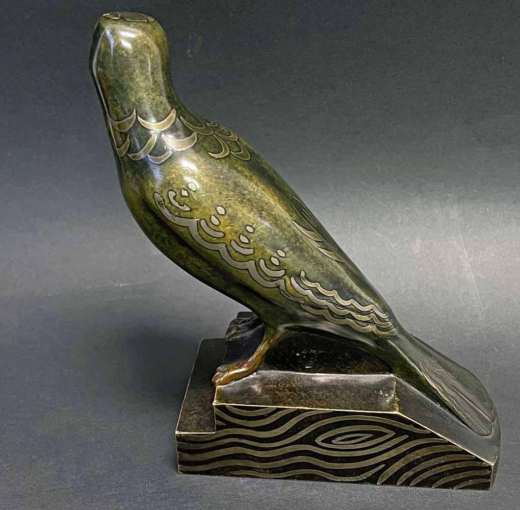 Français « Birdbird », rare sculpture en bronze Art Déco de Jean Luce, Dinanderie en vente