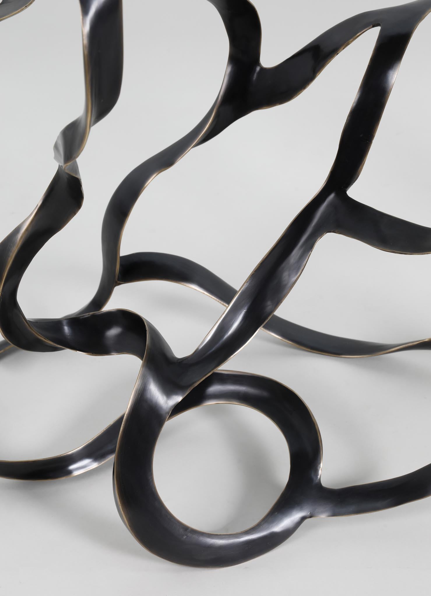Blackbuck-Konsole mit Messing- und Edelsteinauflagen, Viya von Vikram Goyal im Angebot 1