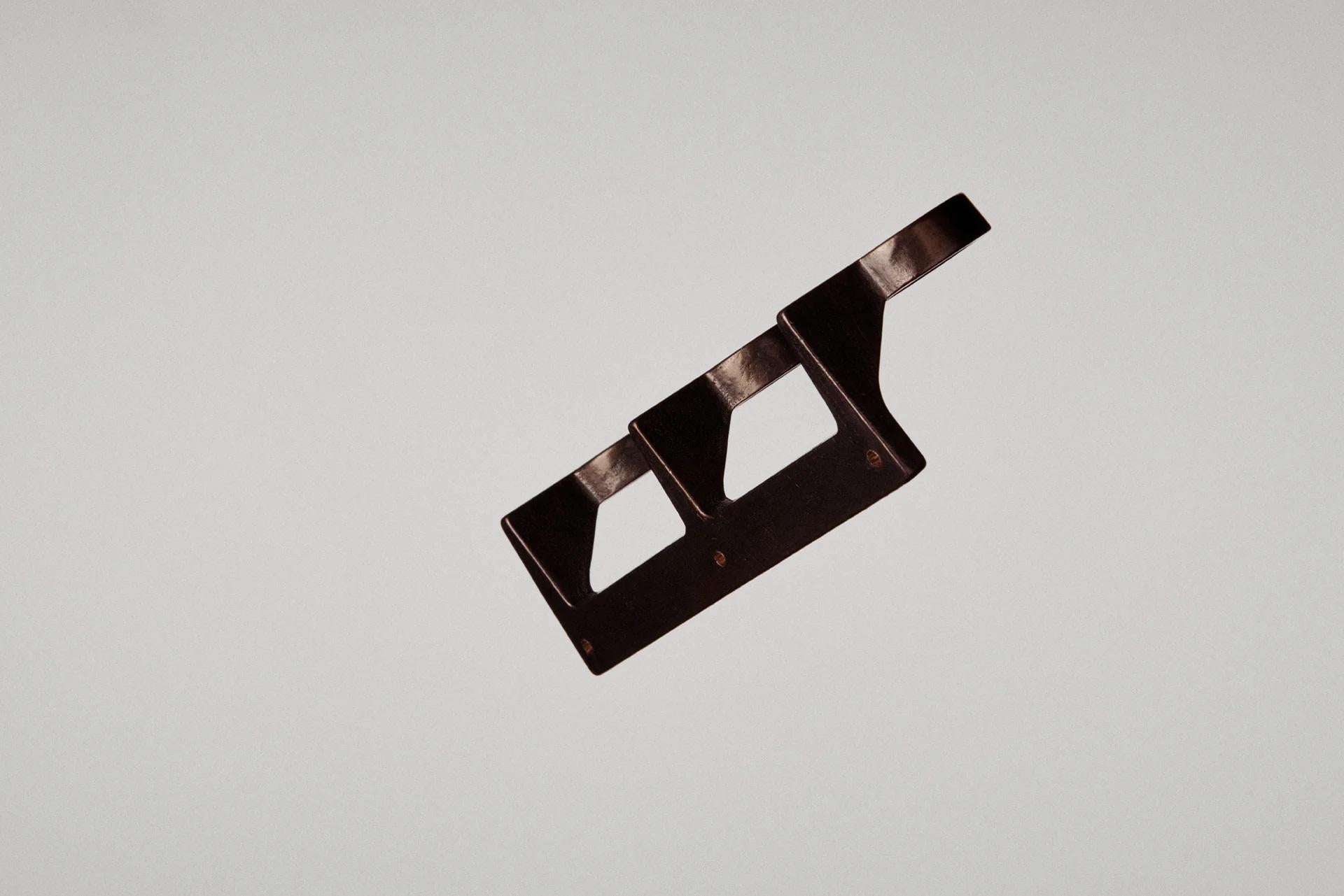 Contemporary Blackened Bronze Trio Bottle Bracket by Henry Wilson In New Condition For Sale In Geneve, CH