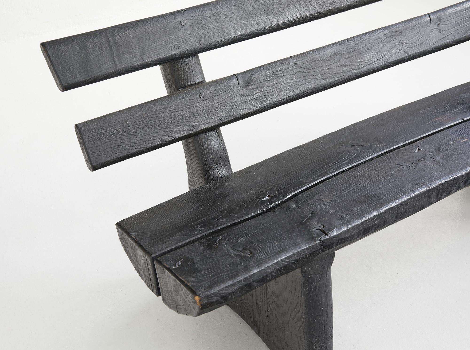 Blackened brutalist wood bench by Gottfried Anliker, Switzerland 1960 In Good Condition In Renens, CH