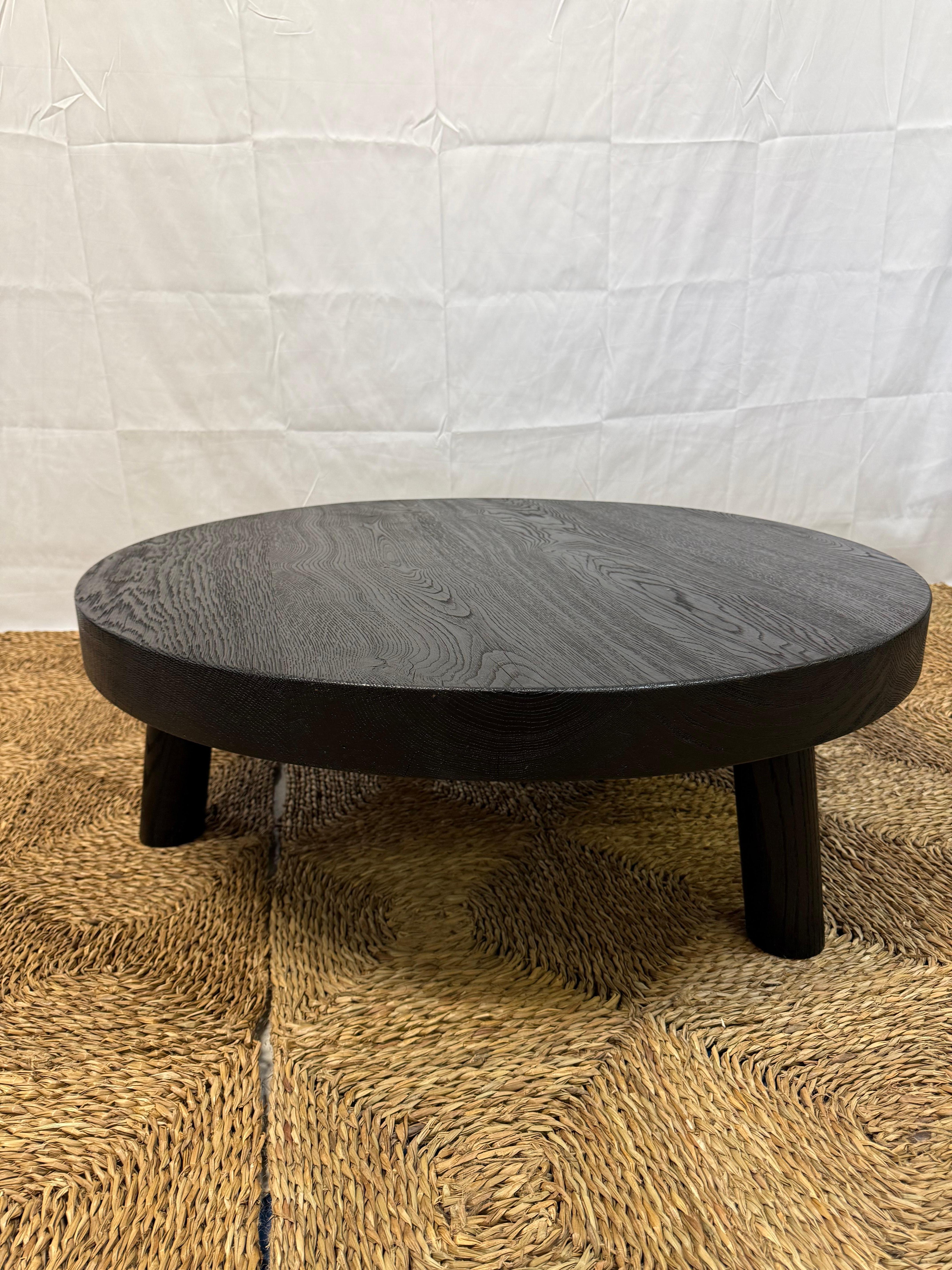 Table basse sur mesure en Oak noirci en vente 1