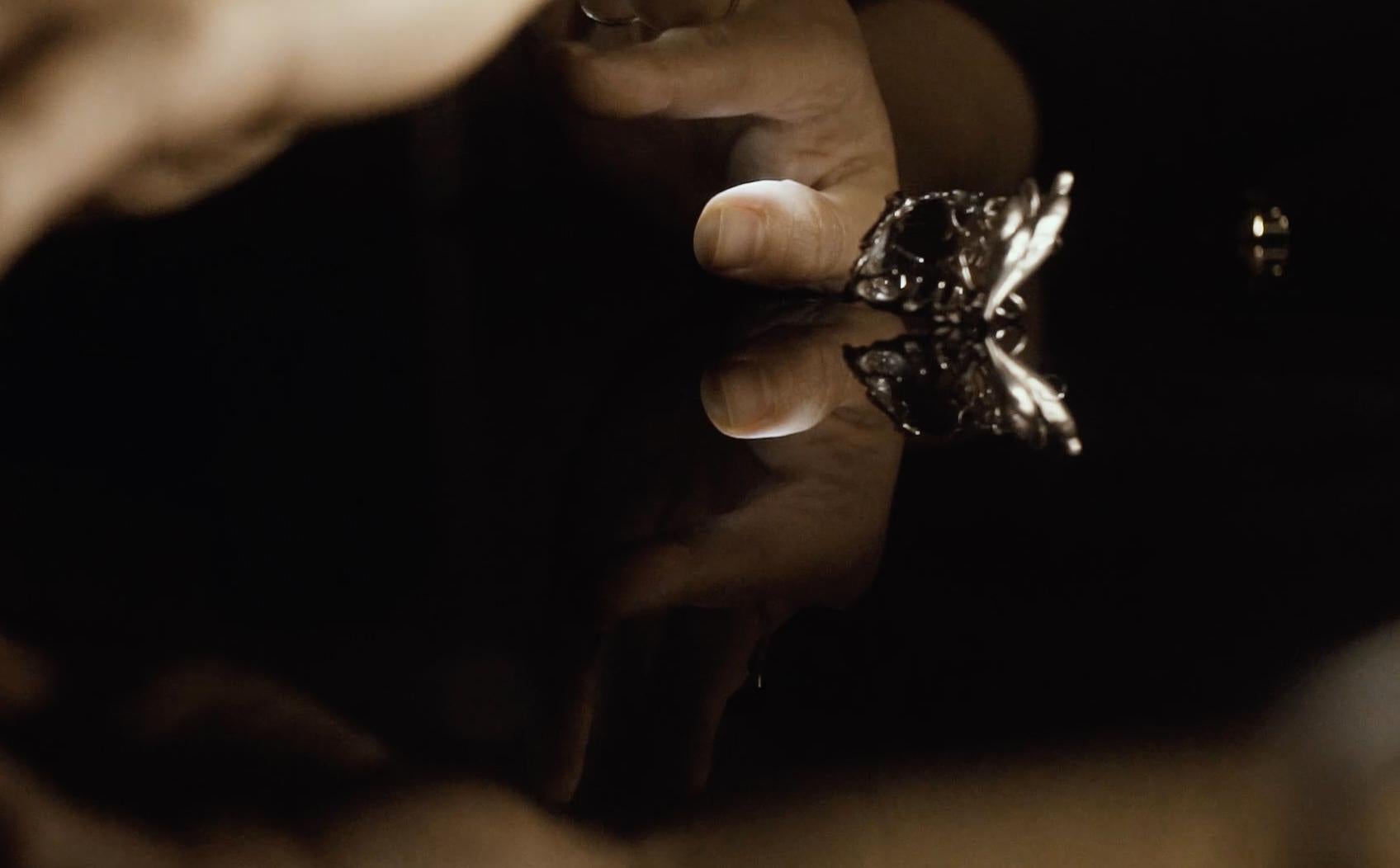 da uomo o donna Collana con ciondolo contemporaneo in argento sterling annerito con quarzo fumè in vendita