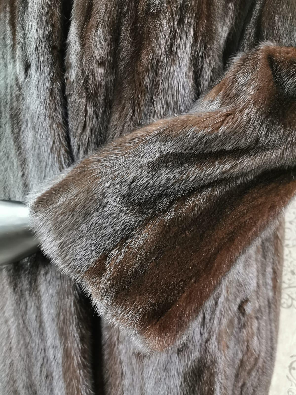 Cappotto in pelliccia di visone Blackglama taglia 14-16 In condizioni ottime a Montreal, Quebec