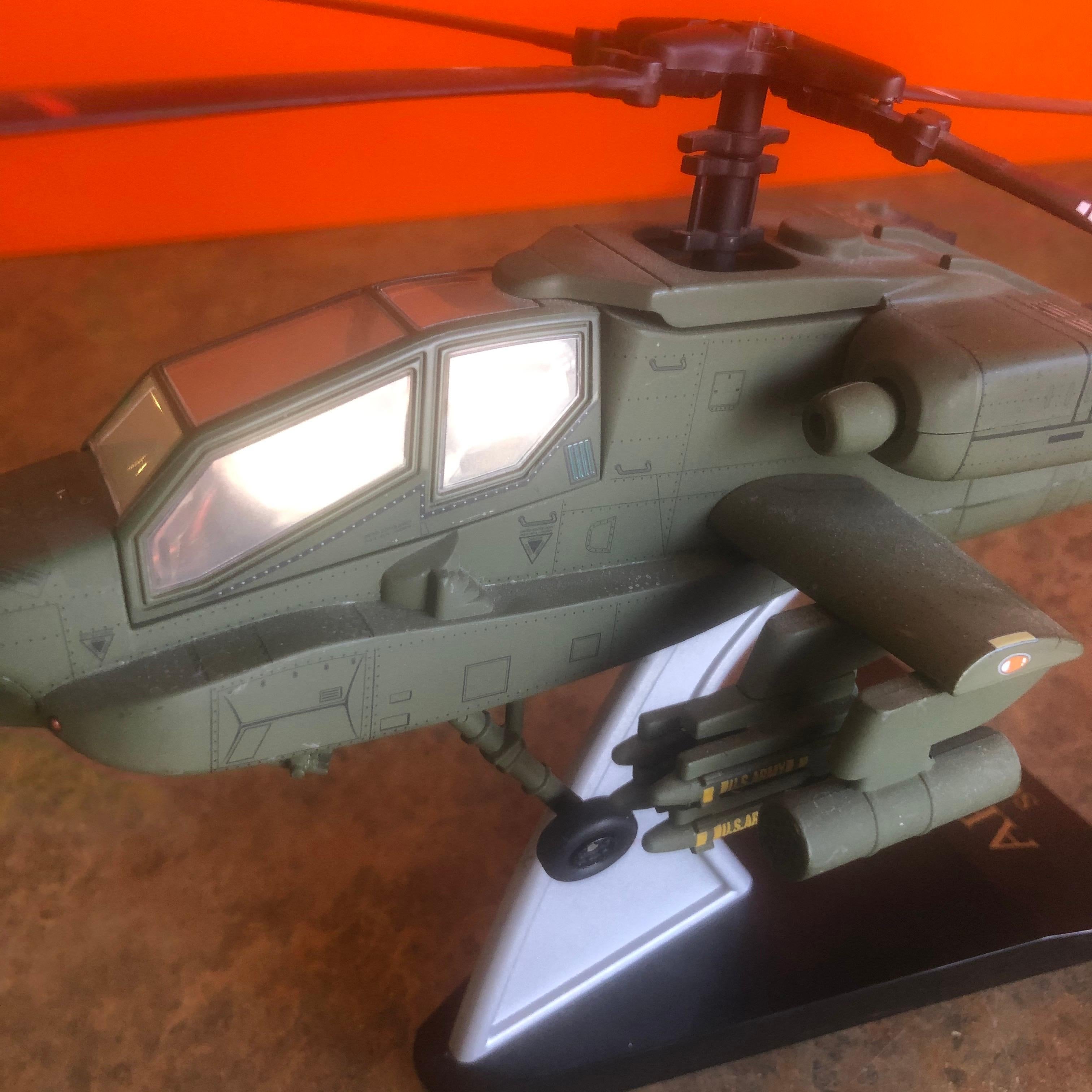 Blackhawk Helicopter Contractor Desk Model 1
