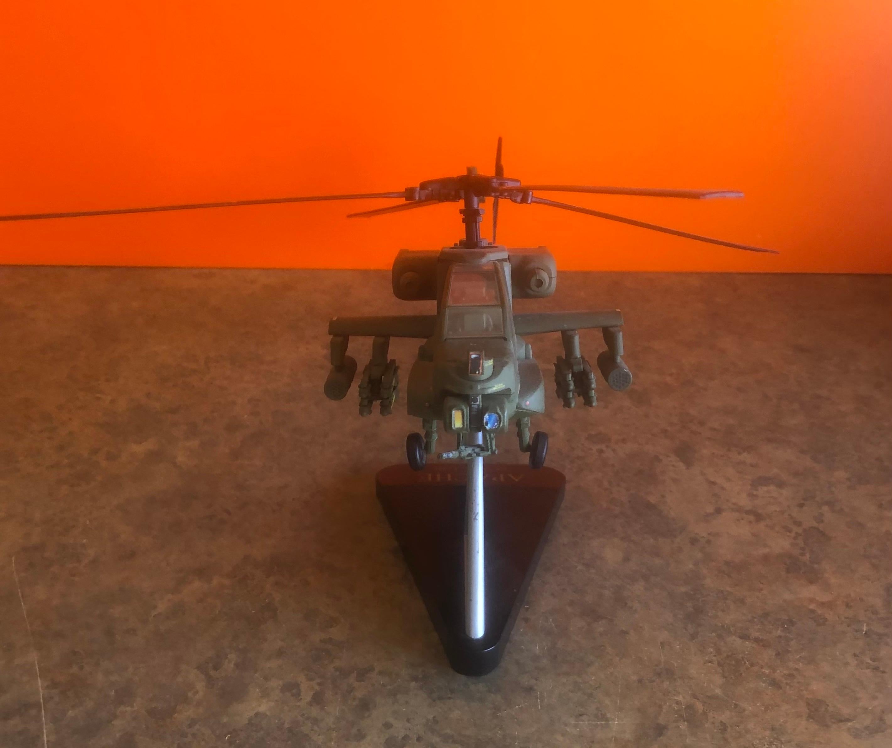 Plastic Blackhawk Helicopter Contractor Desk Model