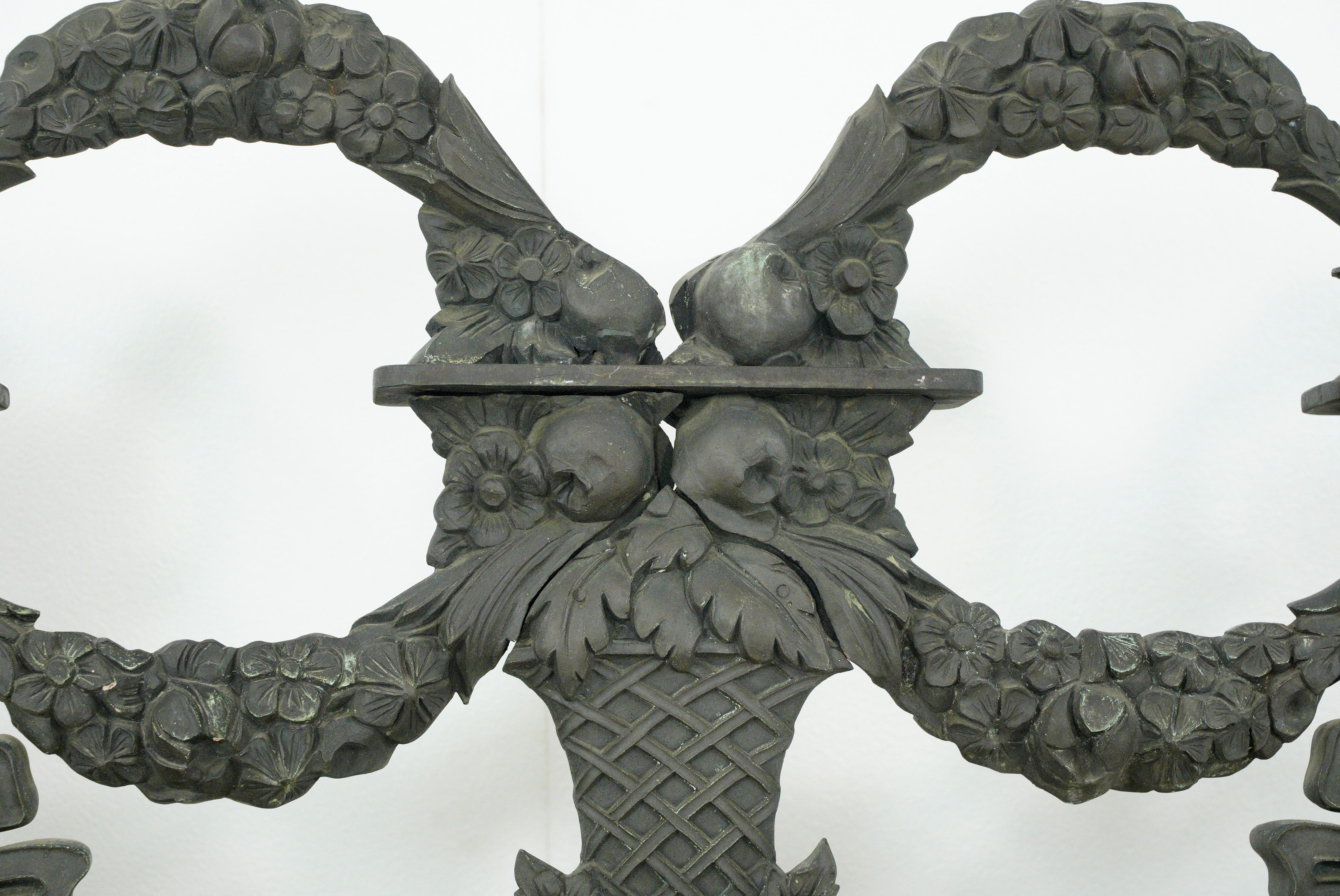 Blackie's Restaurant Bronze Louis XVI Figural Balcony Railing For Sale 1