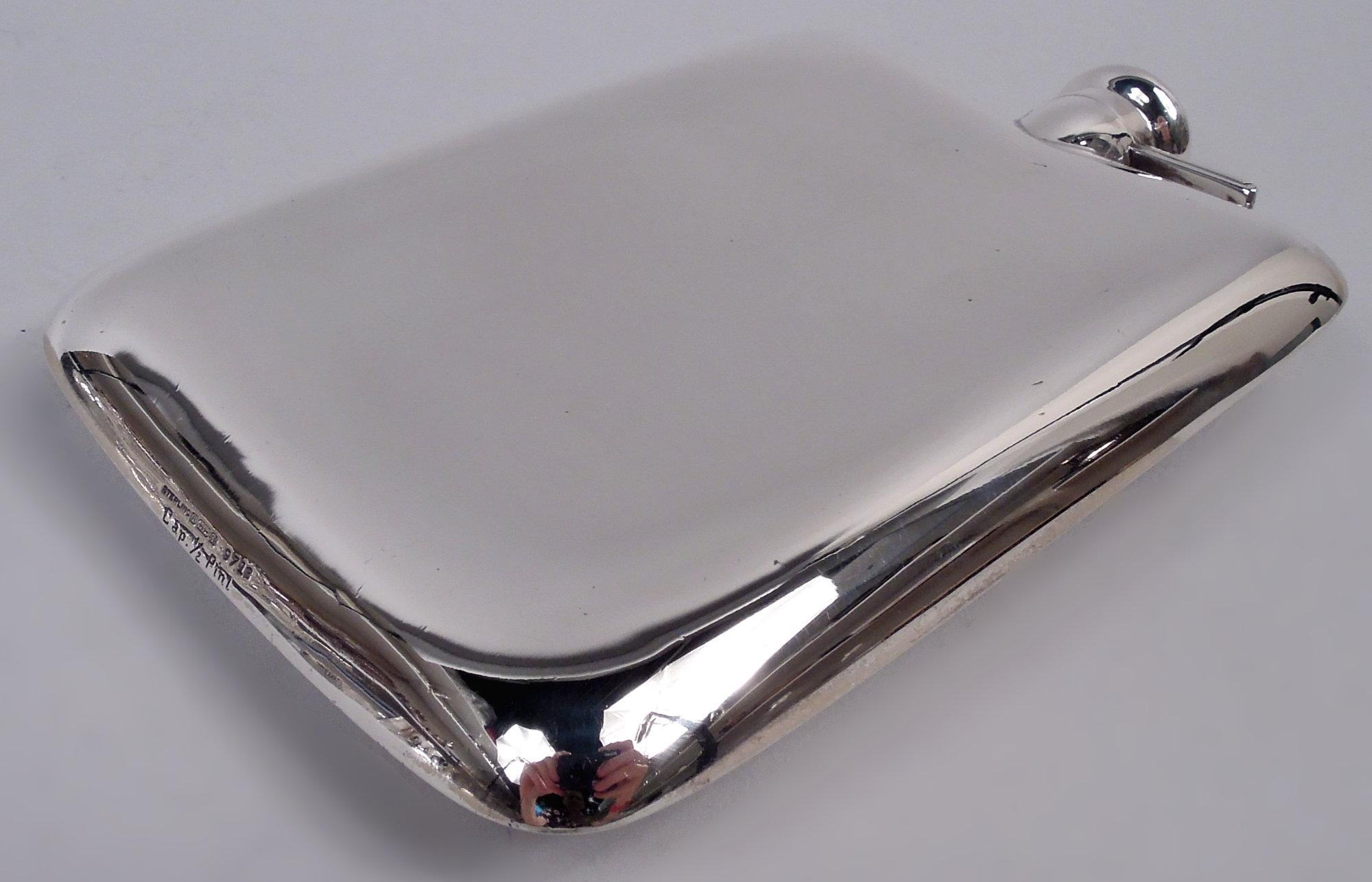 20ième siècle Blackinton American Modern Sterling Silver Flask en vente