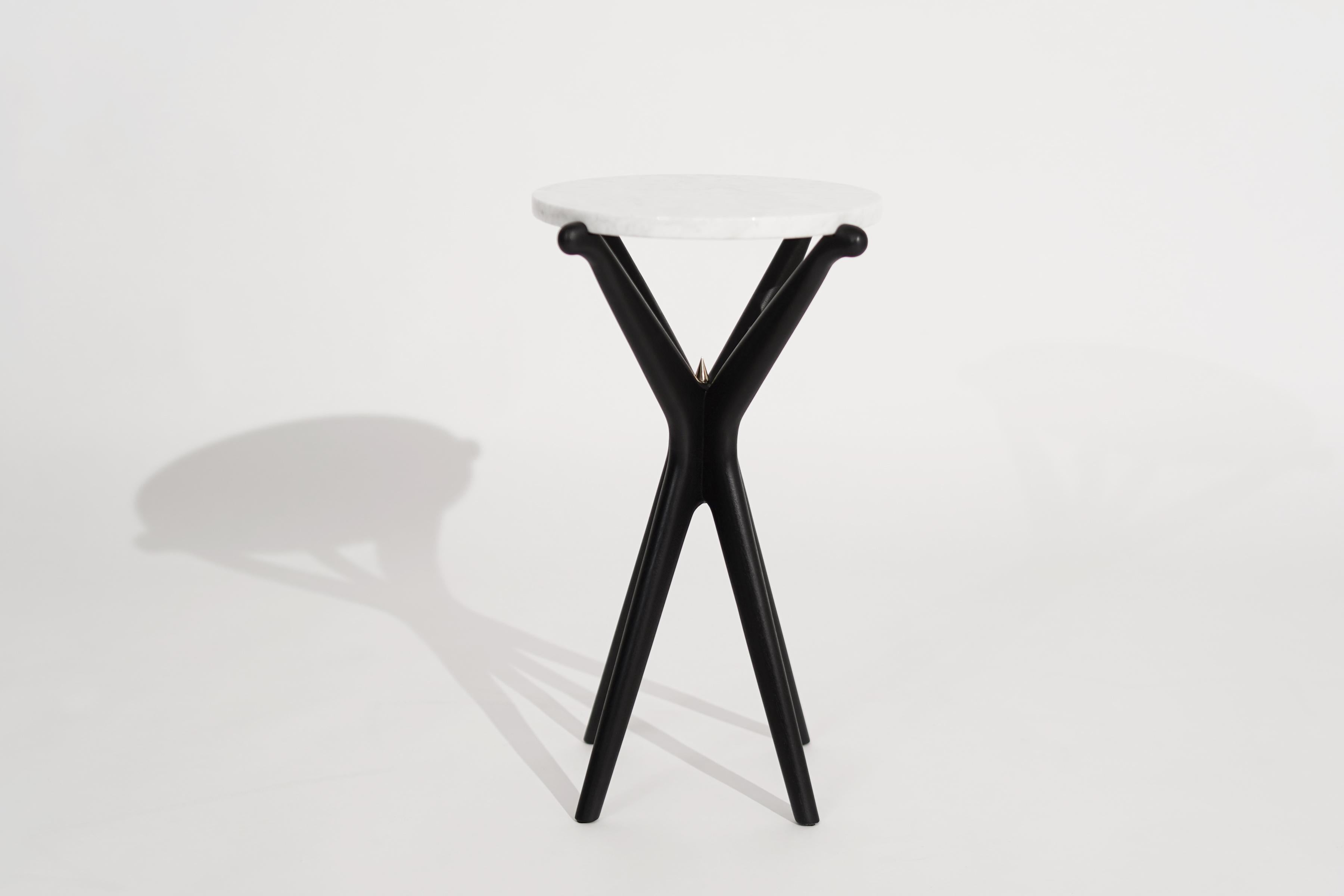 Gazelle Drinks Table by Stamford Modern In Excellent Condition For Sale In Westport, CT