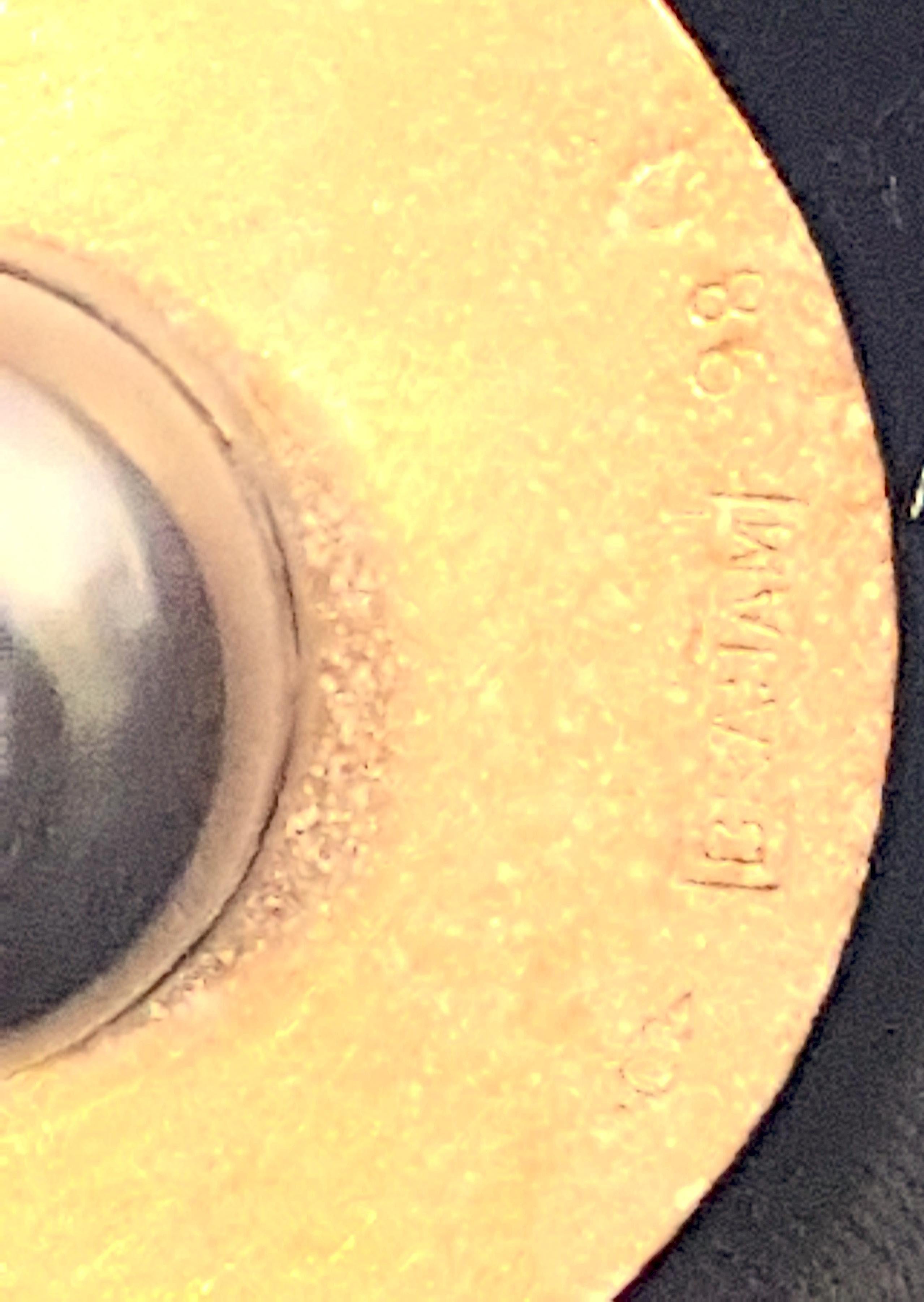 Perla nera di Tahiti olandese DroogDesign 1998 Spilla a disco d'oro con terzo capezzolo, unica nel suo genere in vendita 1