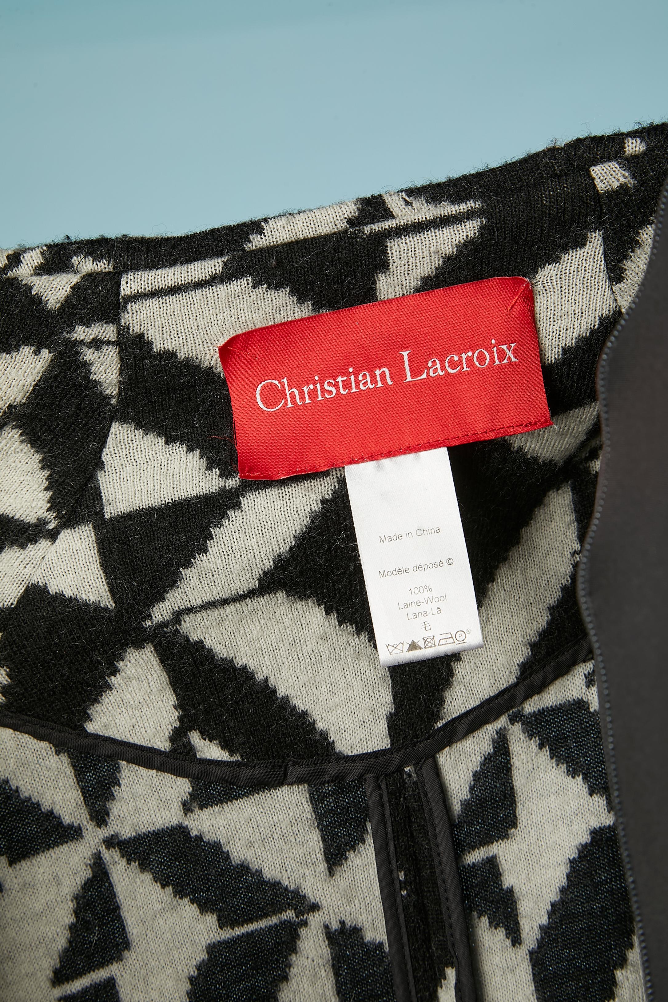 Black&white jacquard knit with wool thread embroideries Christian Lacroix  For Sale 4