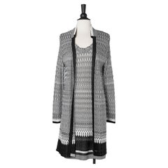 Schwarz-weißes Jacquard-Strickensemble aus ärmellosem Kleid und Strickjacke aus Viskose von Missoni 