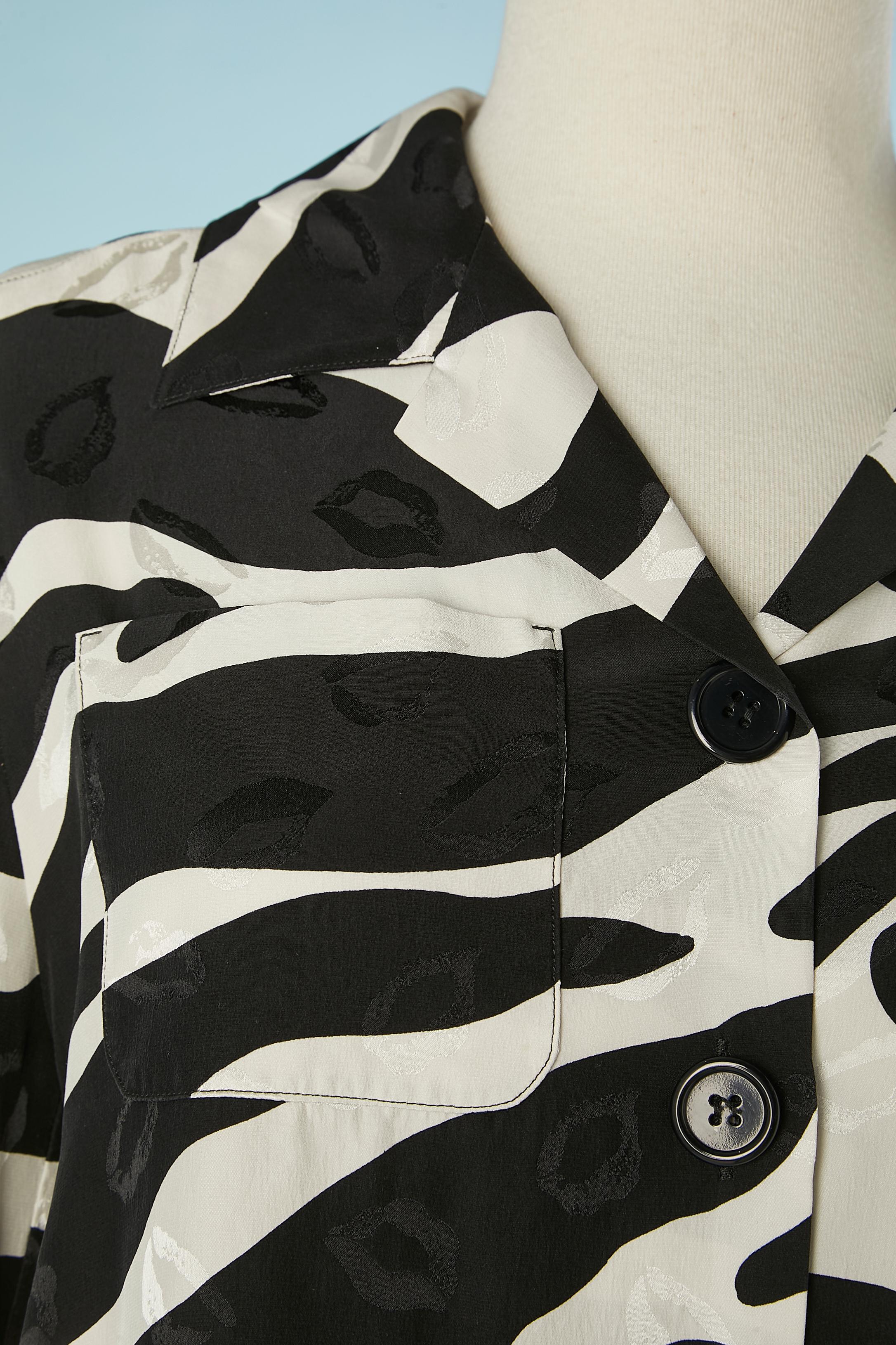 Chemise en jacquard de soie noir et blanc avec imprimé zébré, motif 