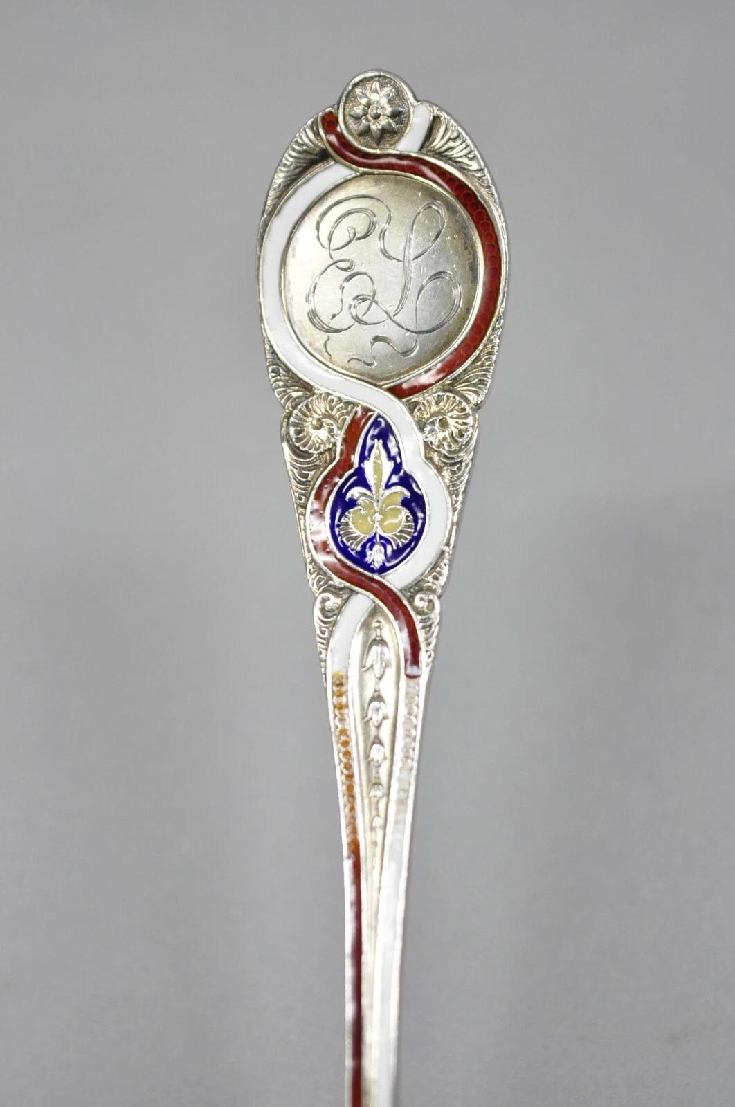 Blair & Crawford Sterling Silver Sugar Sifter Spoon w/ Red White Blue Enamel In Good Condition For Sale In Philadelphia, PA