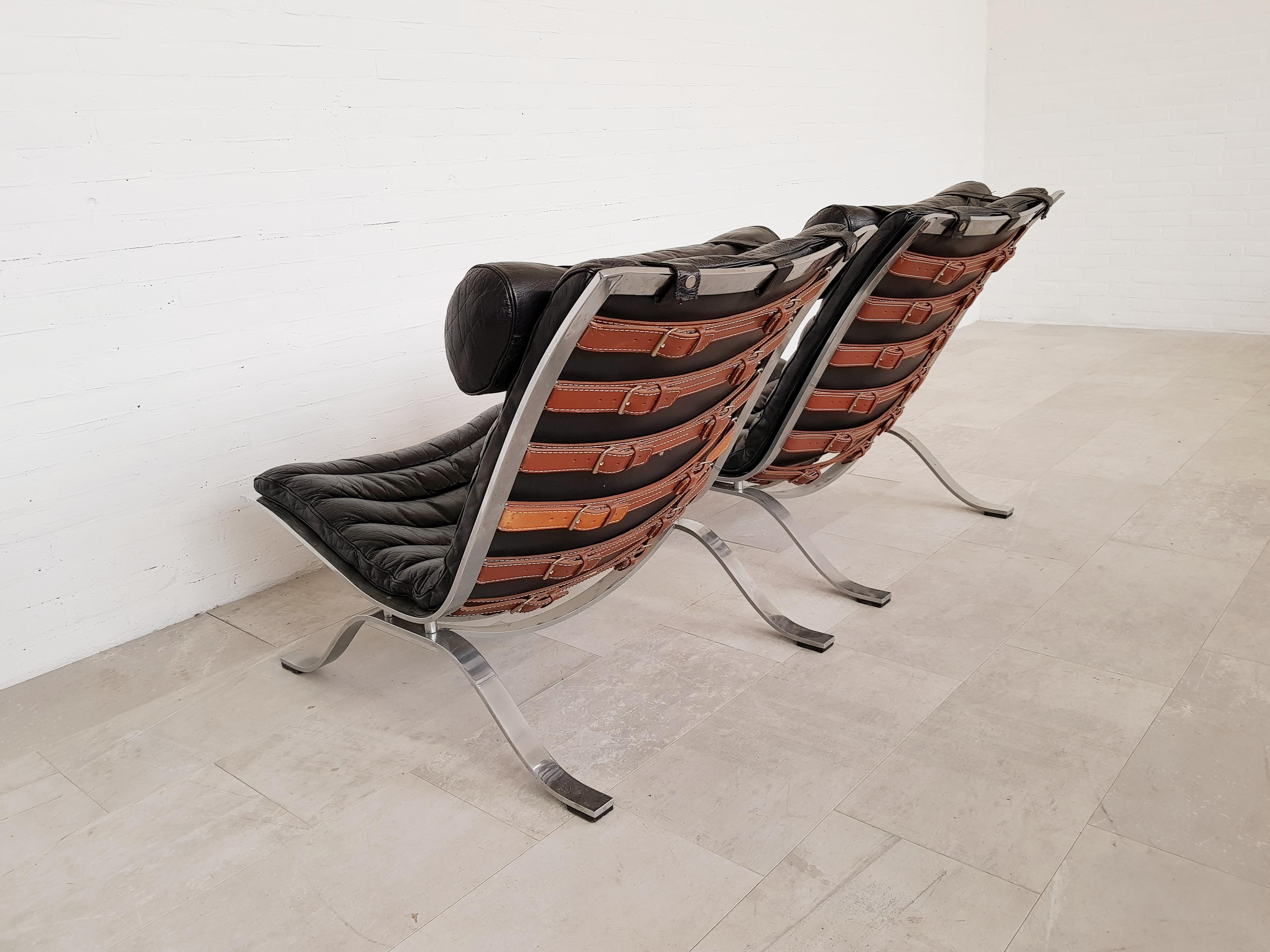 Danish Black Leather Pair of Ari Lounge Chairs by Arne Norell