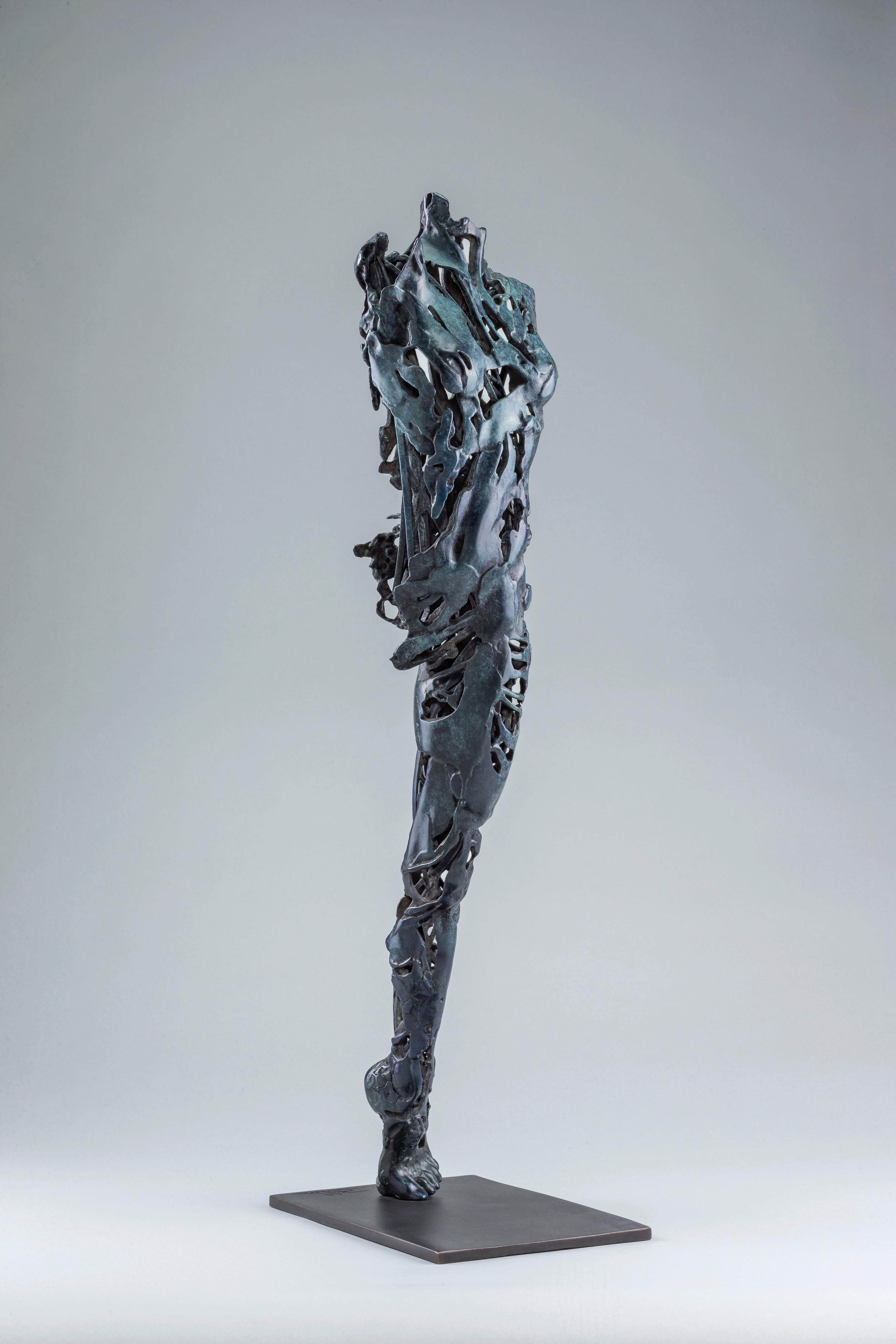Blake Ward Figurative Sculpture – Andromeda: Devorah 