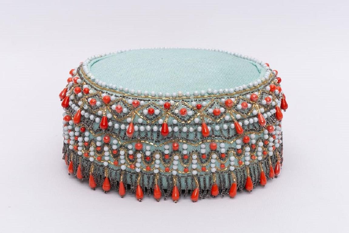 Blamain (Made in France) Hat composed of sea green raw silk embroidered with glass beads. Silk lining.

Additional information: 
Dimensions: Head circumference: 50 cm (19.68