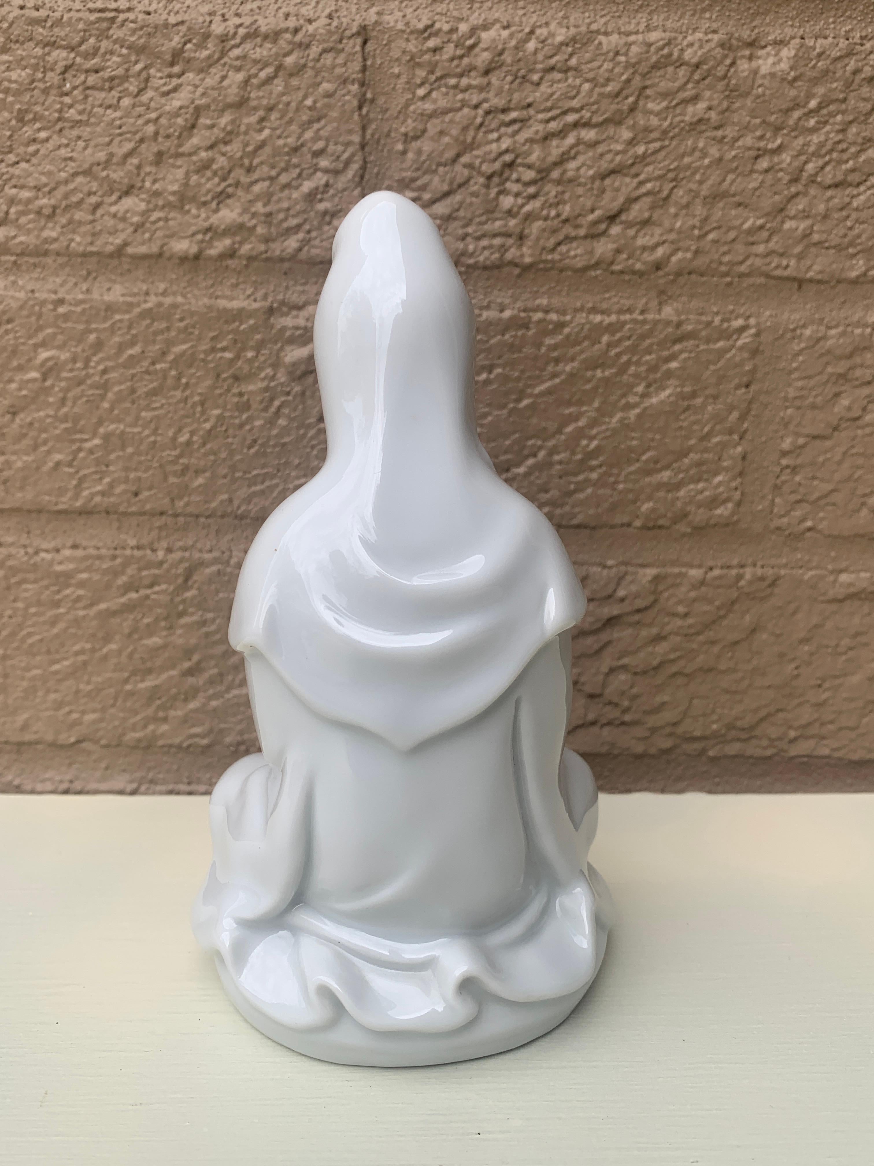 Blanc De Chine Chinoiserie Porcelain Figure of Chinese Goddess Lotus Kwan-Yin 3