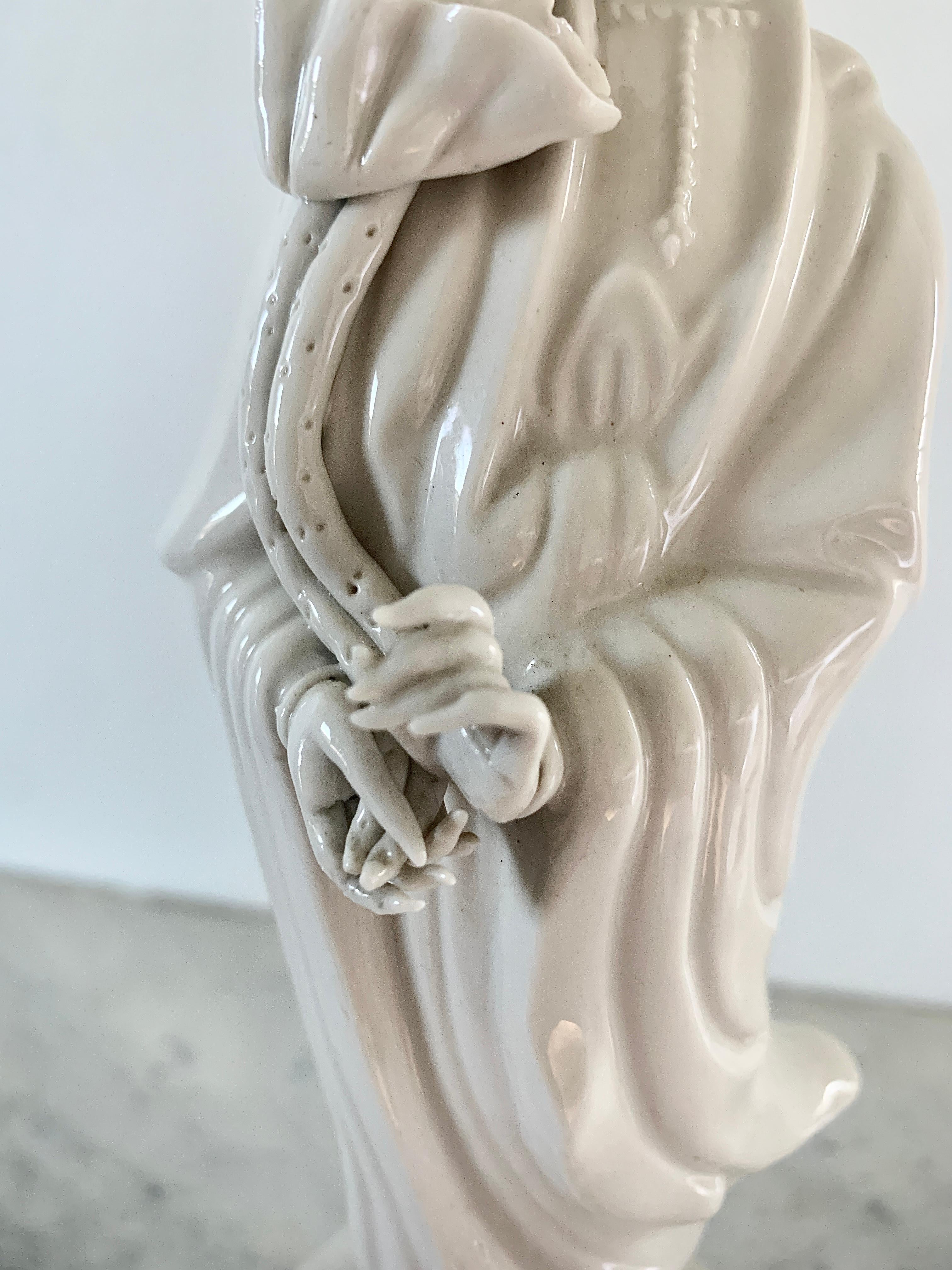 Blanc De Chine Chinoiserie Porcelain Figure of Quanyin 5