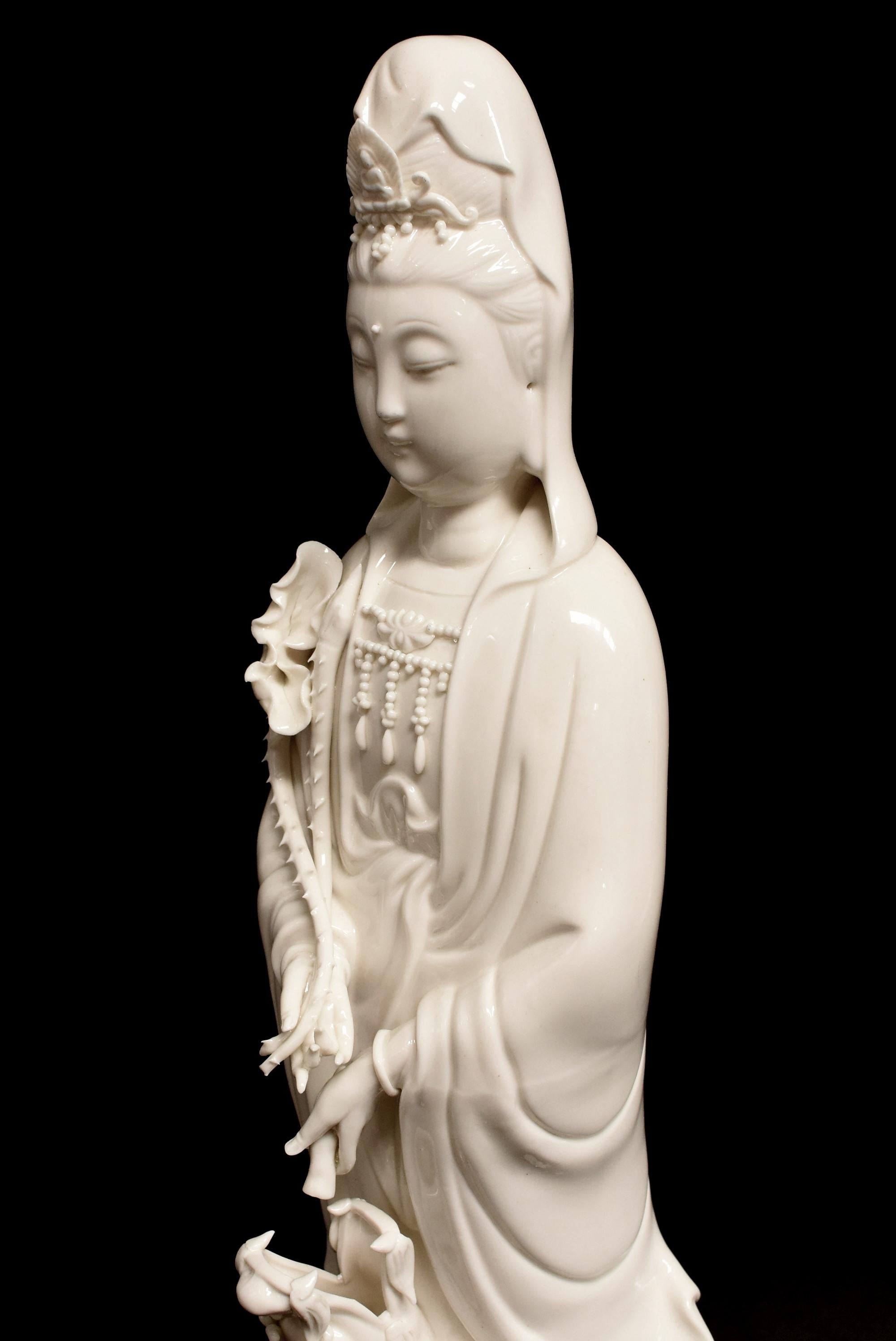 Blanc De Chine Porcelain Guan Yin Water Fountain 2