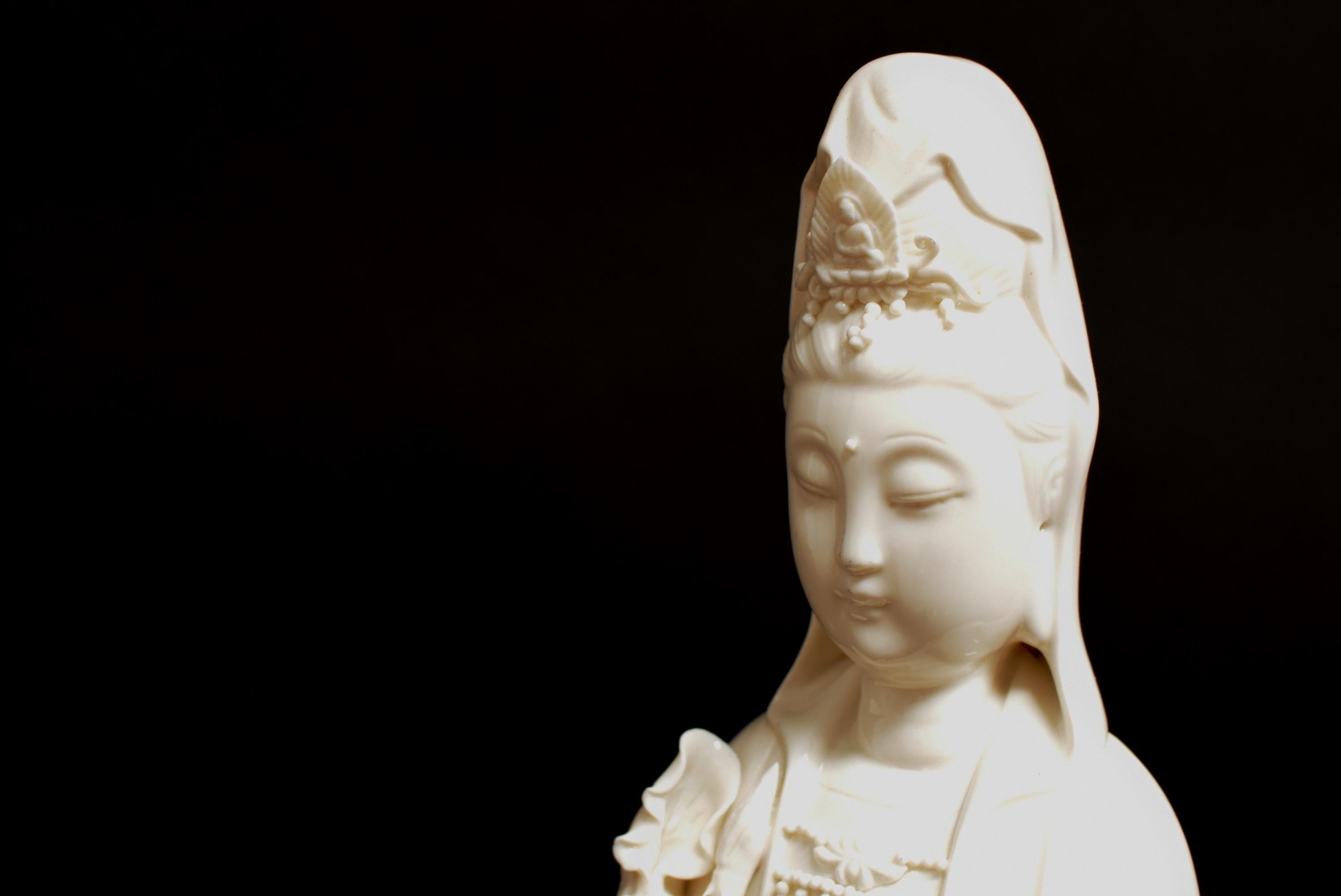 Blanc De Chine Porcelain Guan Yin Water Fountain 1