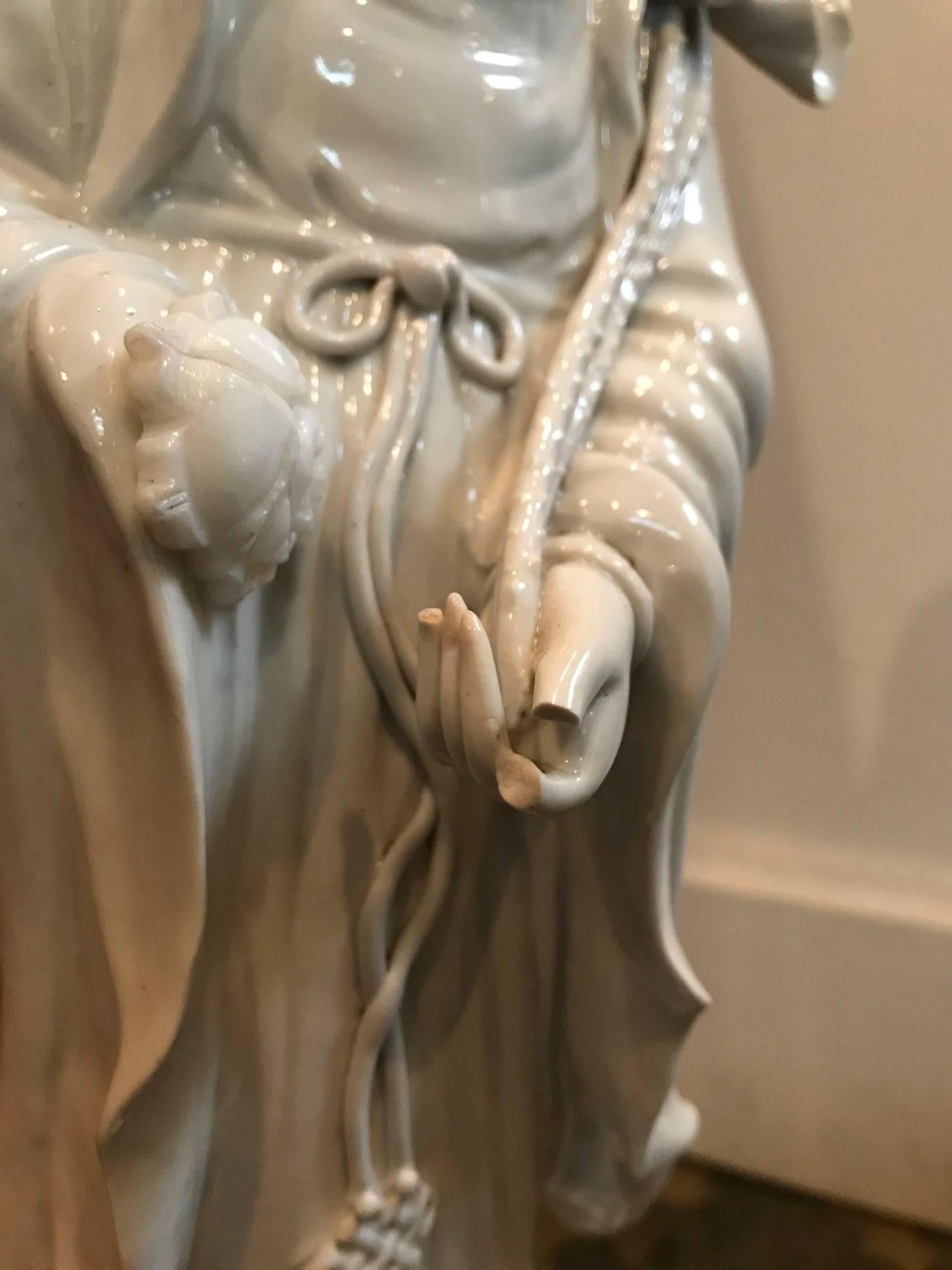 Fine Dehua, Blanc de Chine, Quan Yin Porcelain Figure In Excellent Condition In Dallas, TX