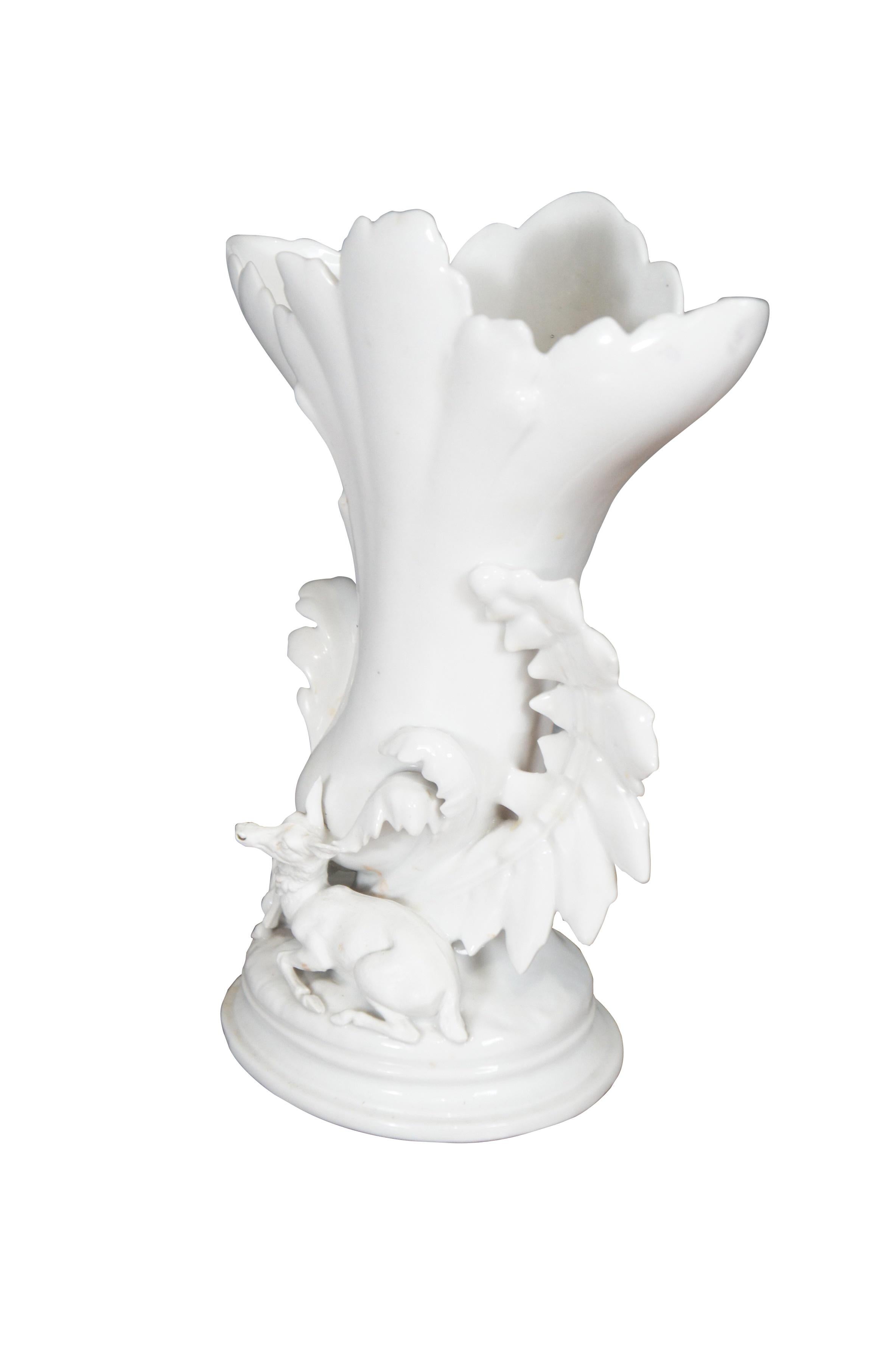 Victorian Blanc De Chine White Porcelain Deer Elk Hunt Mantle Spill Vase 13