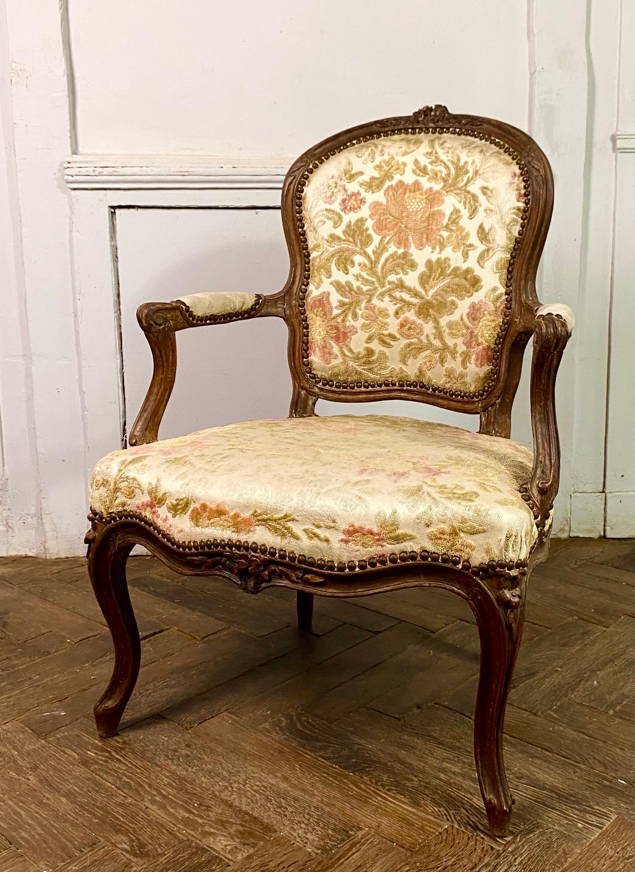 BLANCHARD - French Pair of Louis XV period Cabriolet Armchairs - Stamped - 18th In Good Condition For Sale In Beuzevillette, FR