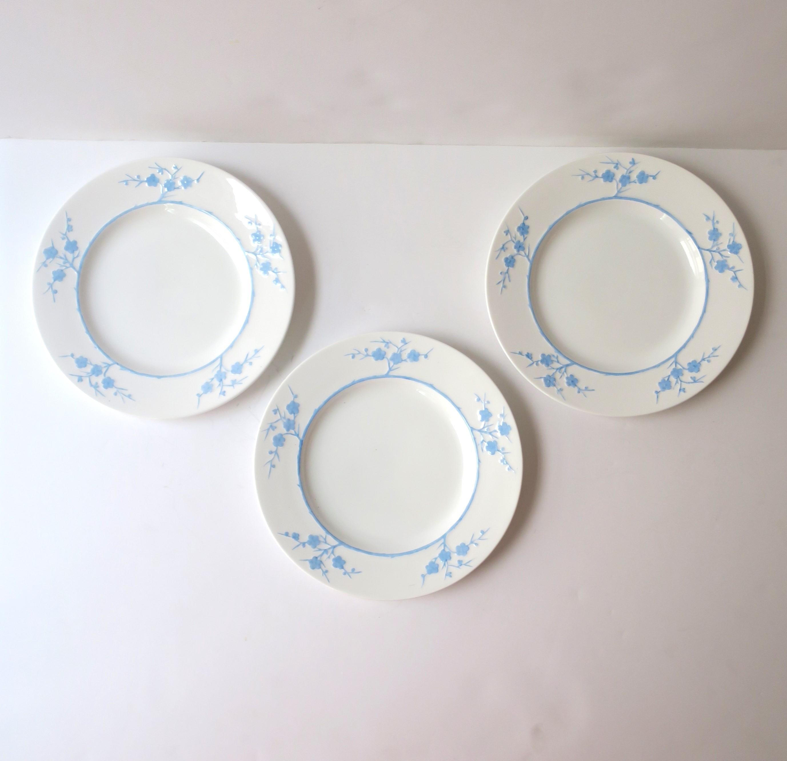 English Blanche de Chine White Blue Geisha Porcelain Plates Spode Copelands, Set of 3