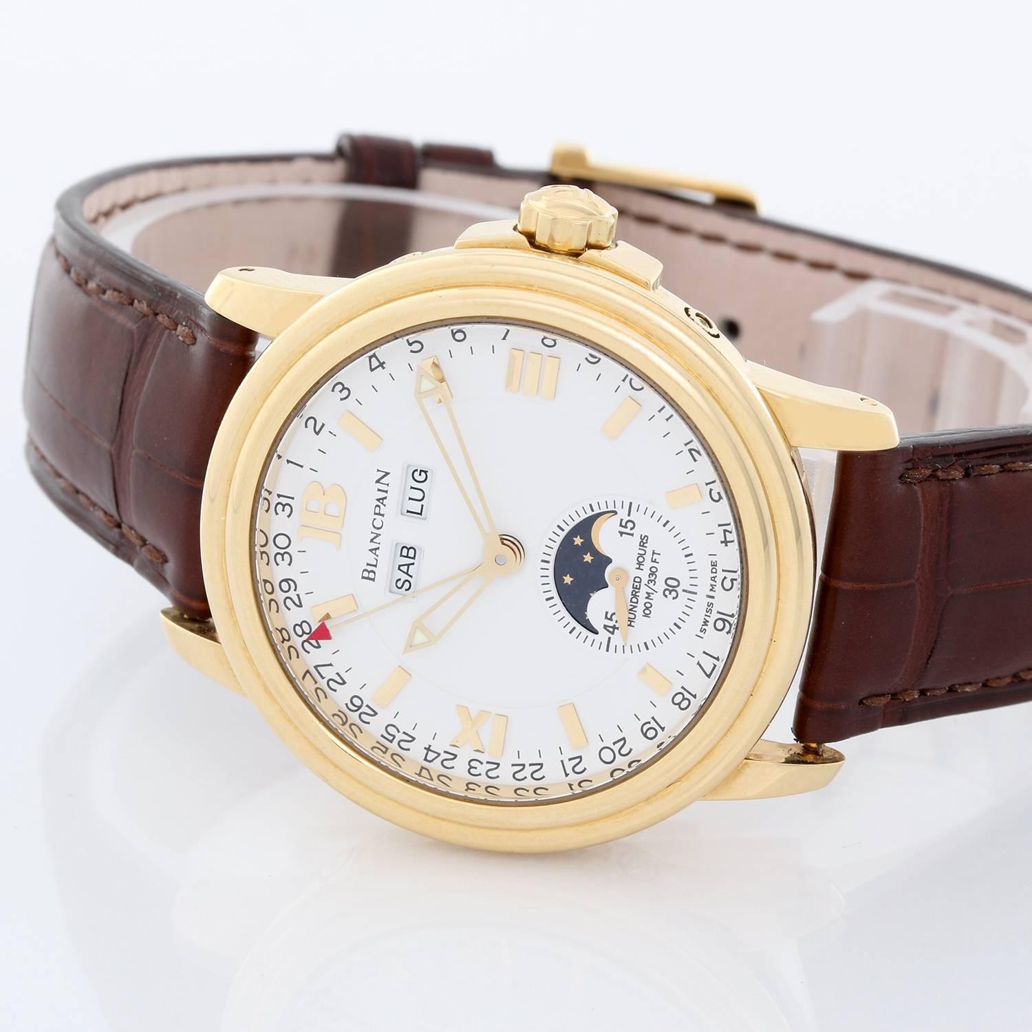 Blancpain Yellow Gold Leman Calendar Moonphase Automatic Wristwatch   In Excellent Condition In Dallas, TX