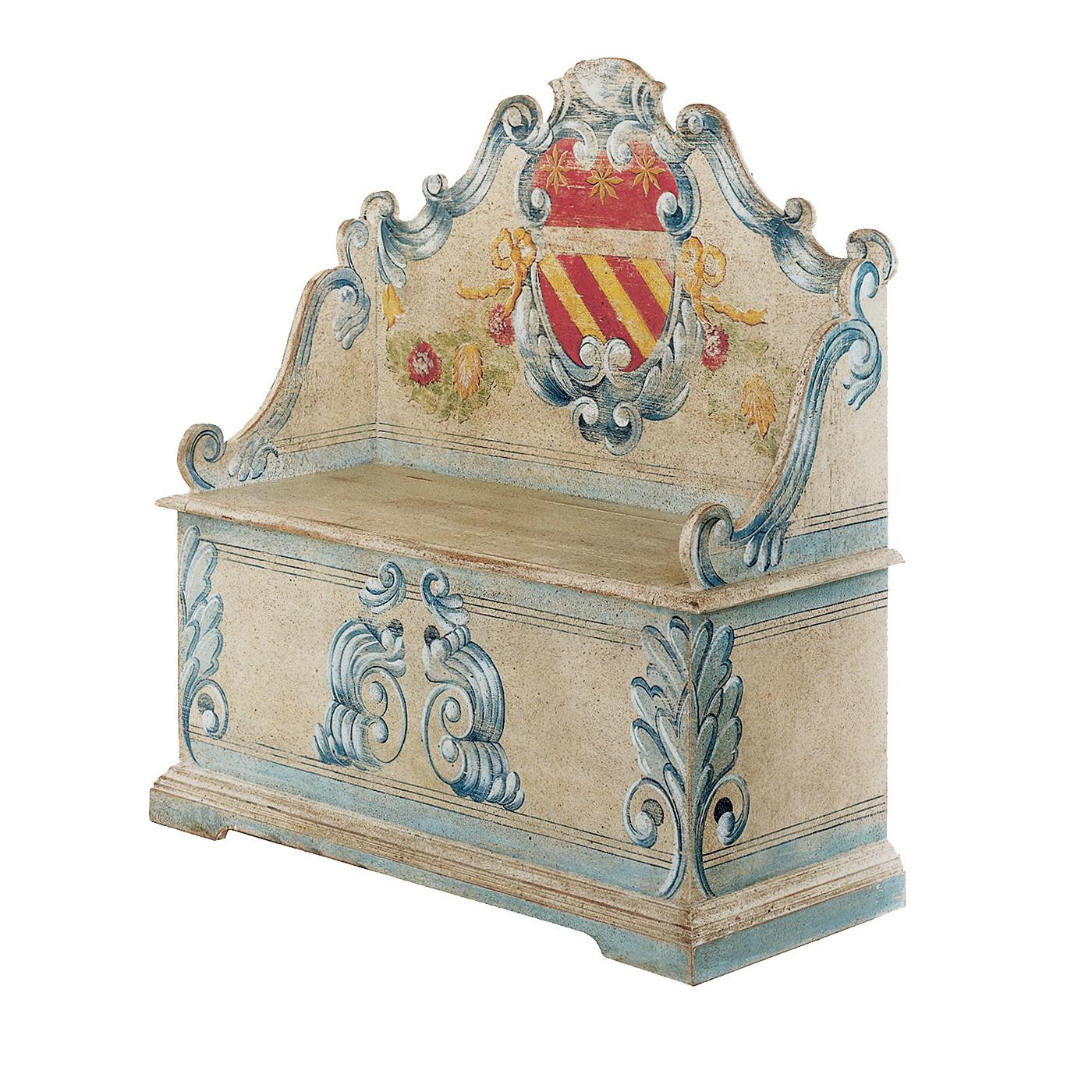 An objet d'art that will enrich the look of a classically or traditionally decorated home, this piece will be an invaluable addition to an entryway, living room, or bedroom. Crafted of solid wood and equipped with a flap for storage under the seat,