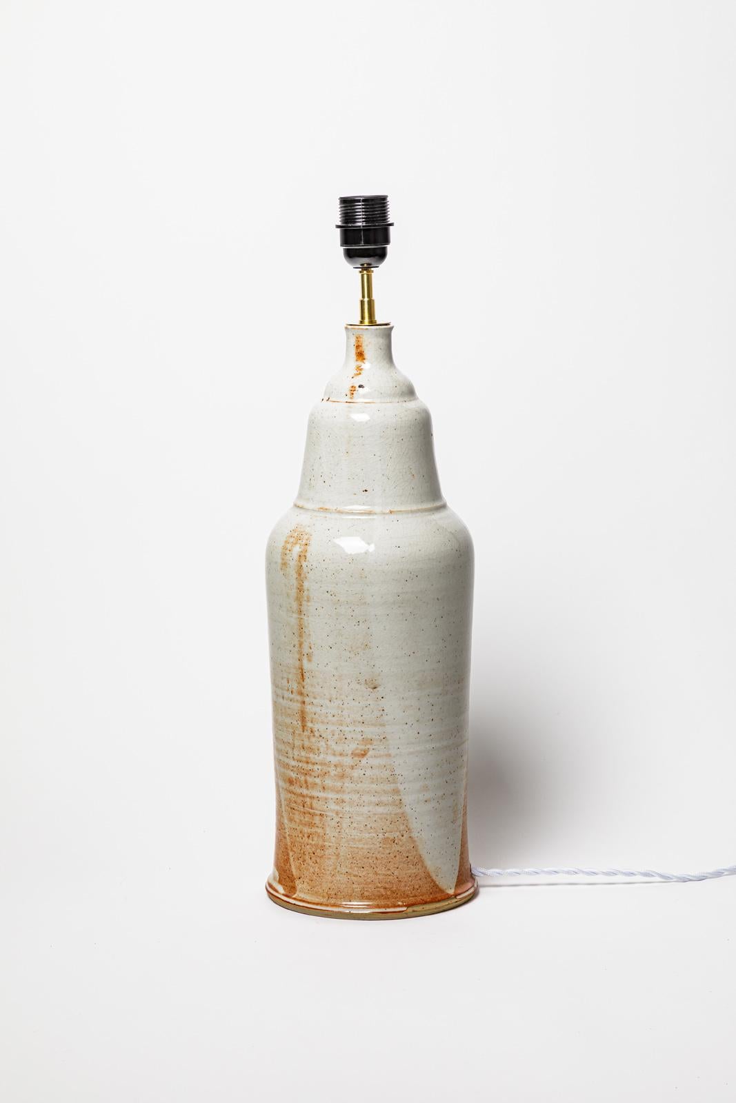 Blanot gran lámpara de sobremesa de cerámica blanca y marrón de diseño del siglo XX 46 cm en Excelente estado para la venta en Neuilly-en- sancerre, FR