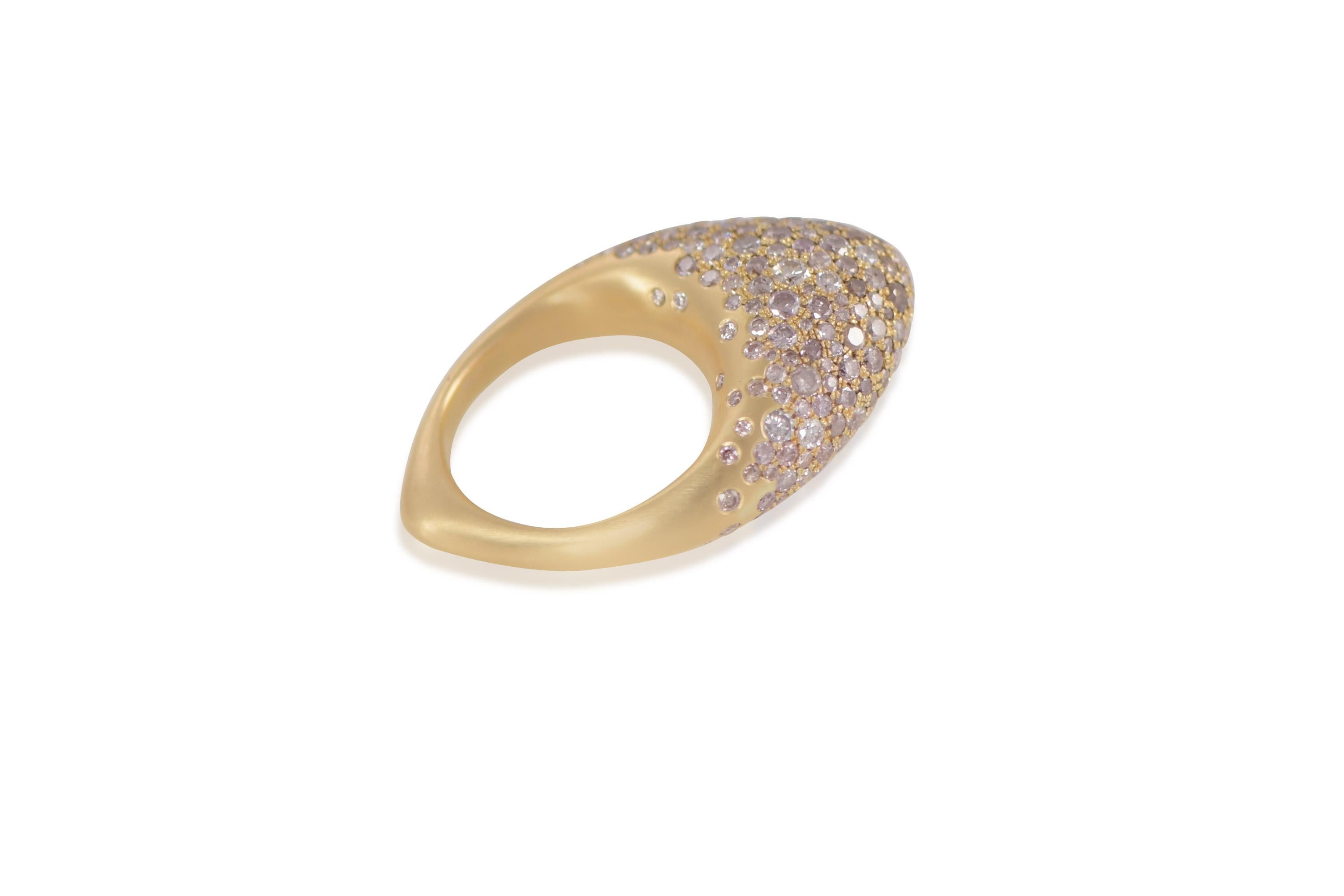 Fuse Blast-Ring mit 5,35 Karat grauen und braunen Diamanten, ein Stück (Rundschliff) im Angebot