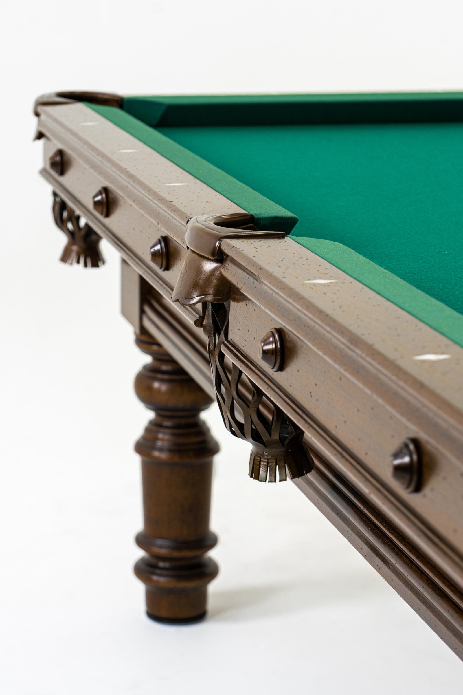 Hand-Crafted Blatt Billiards Oxford Pool Table For Sale