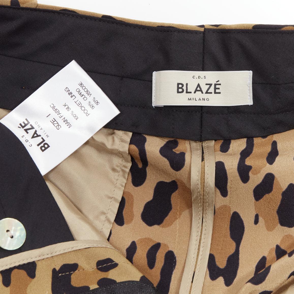 BLAZE MILANO 100% silk brown leopard print curved pocket shorts Sz. 1 S For Sale 3