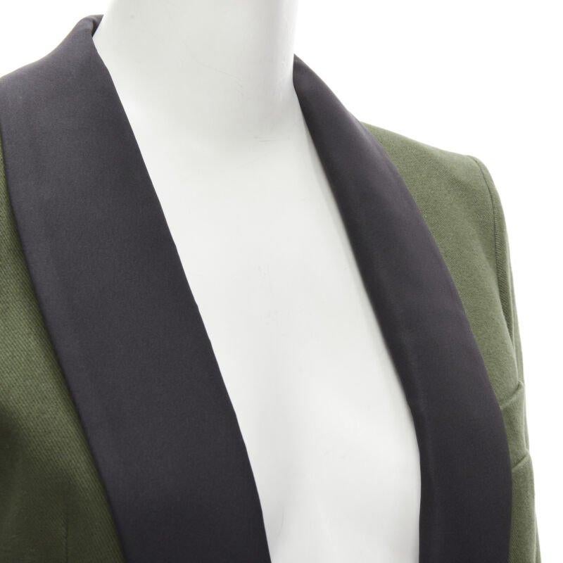 BLAZE MILANO Fumo di mezzanotte blazer scialle in cotone verde cachi con tasche curve S in vendita 2