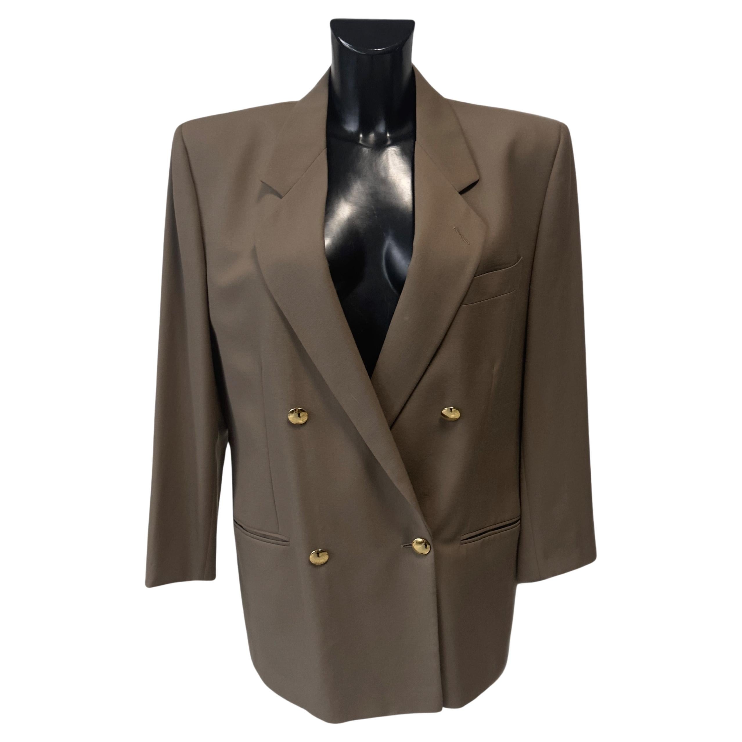 80's genny blazer in very good condition For Sale