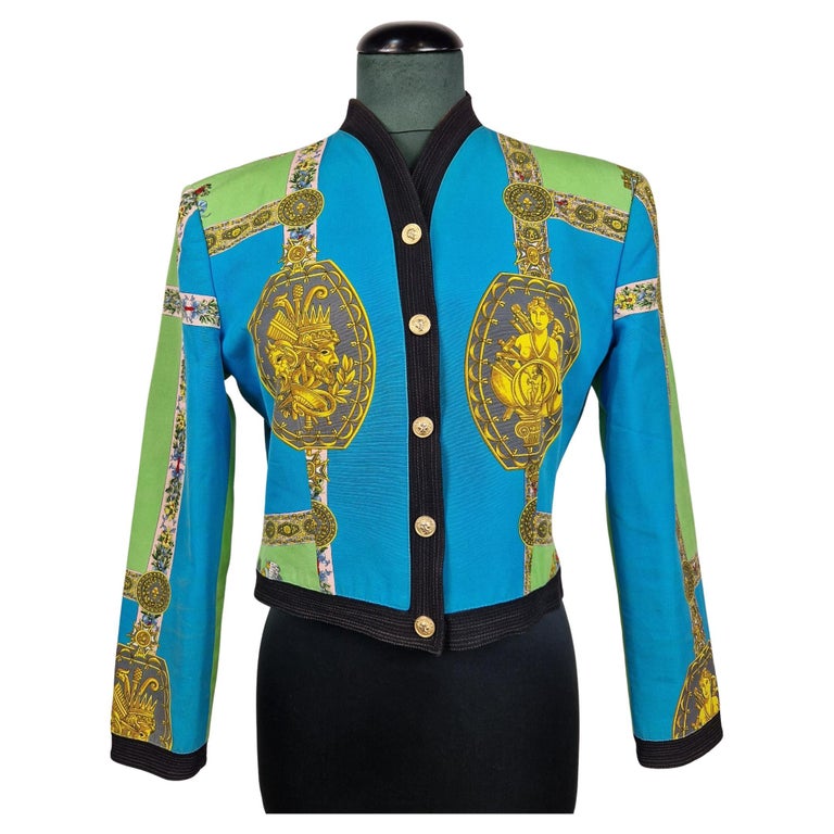 Blazer Versus by Gianni Versace year 1989. For Sale at 1stDibs