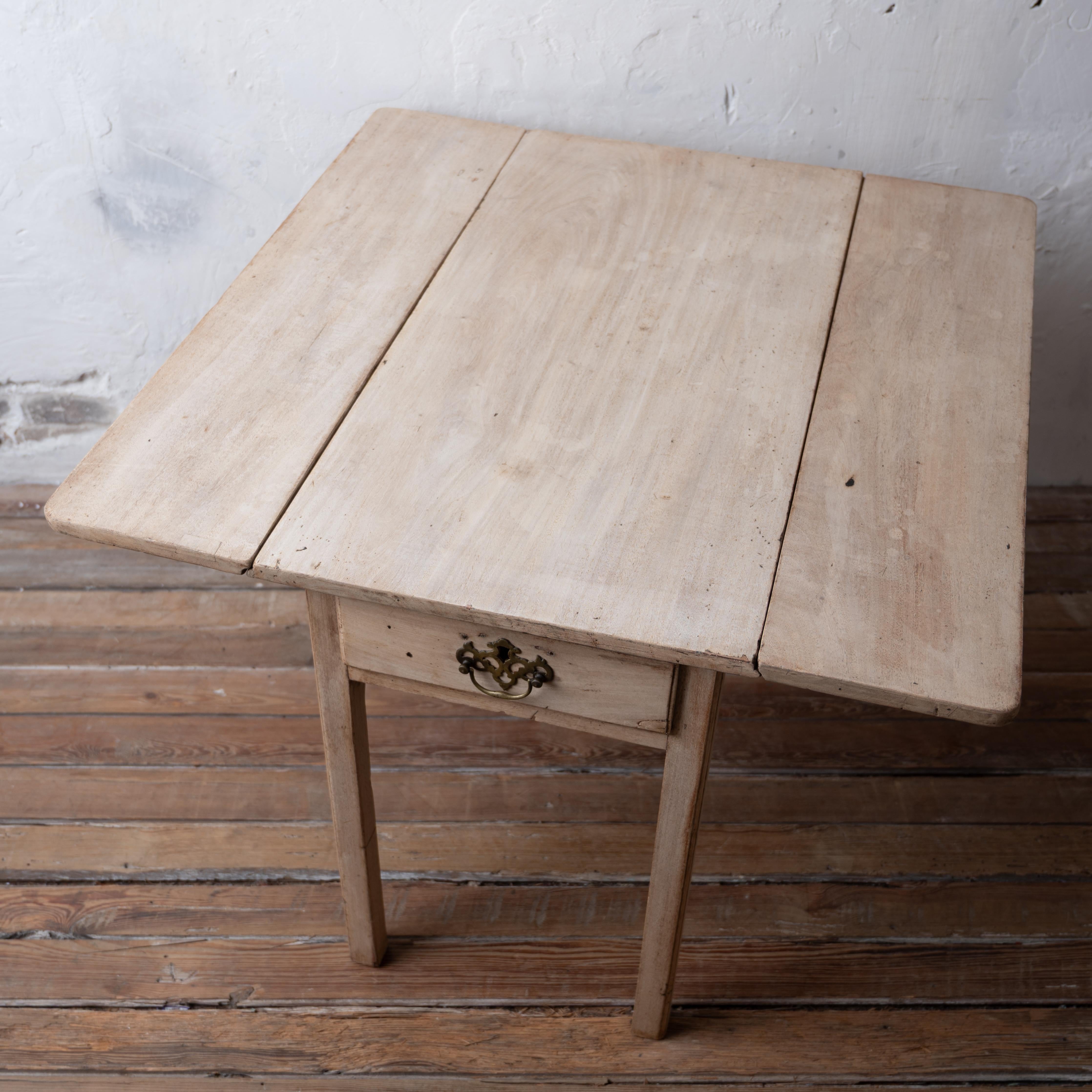 Table Chippendale Pembroke blanchie, vers 1770 en vente 4